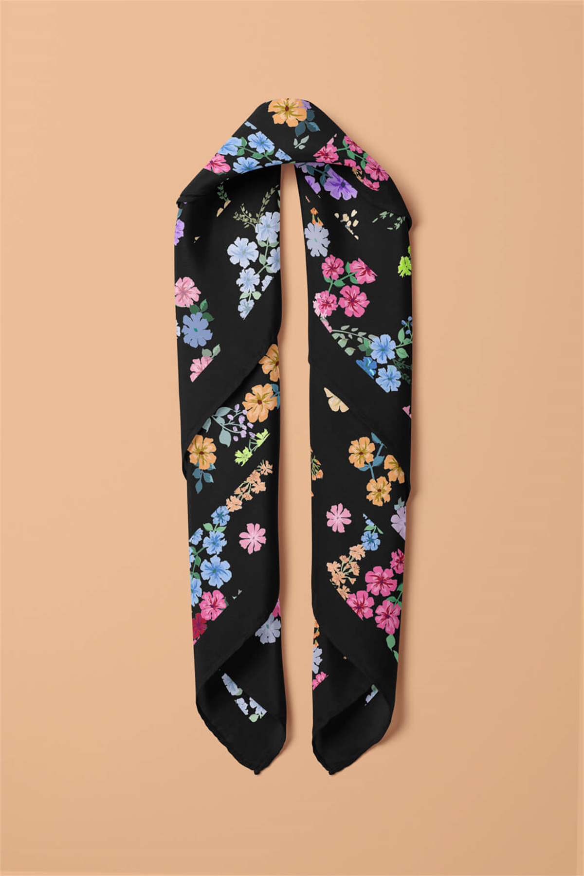 Kadın Çiçek Desenli 50x50 Bandana HYL DG01393-22