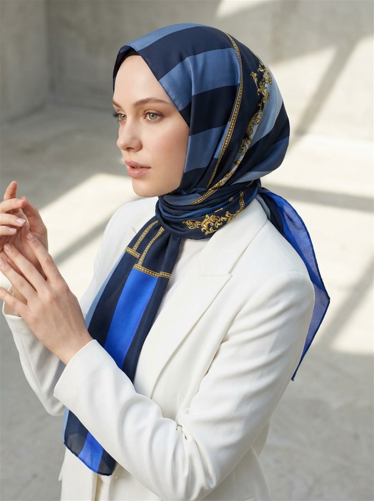 %100 Saf İpek Şal İnce Saten Vual Dokuma Şerit Ve Varak Desenli Saks - Fuşya Renkli 90x210 Şal