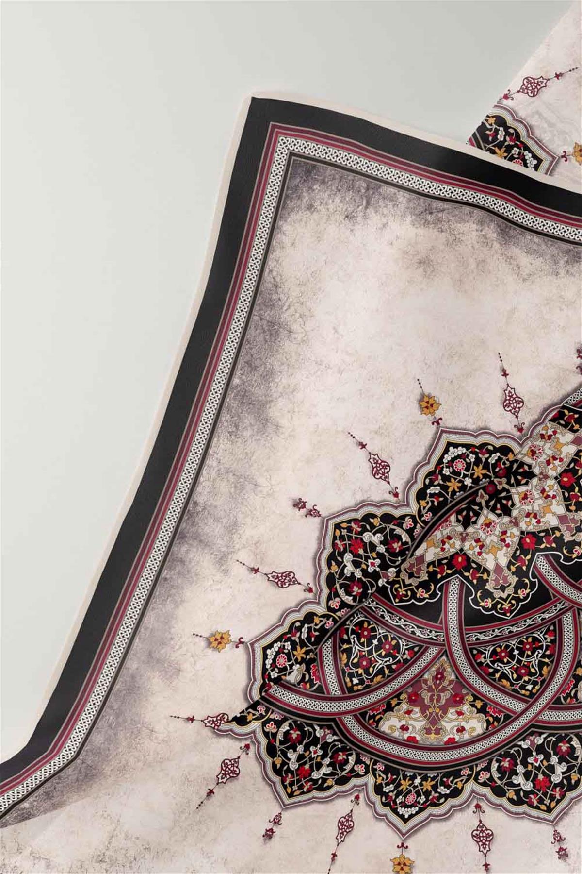 %100 Twill İpek Şal Desenli Siyah - Bordo Renkli 90x90 Eşarp Dikim Şekli : El Dikişi