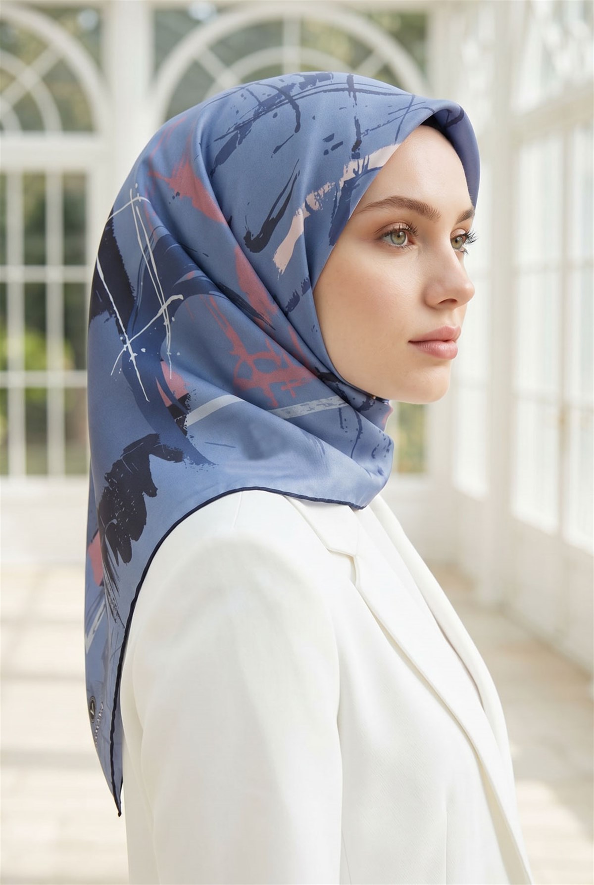 %100 Twill İpek Geometrik Desenli İndigo - Gül Kurusu Renkli 90x90 Eşarp Dikim Şekli : El Dikişi