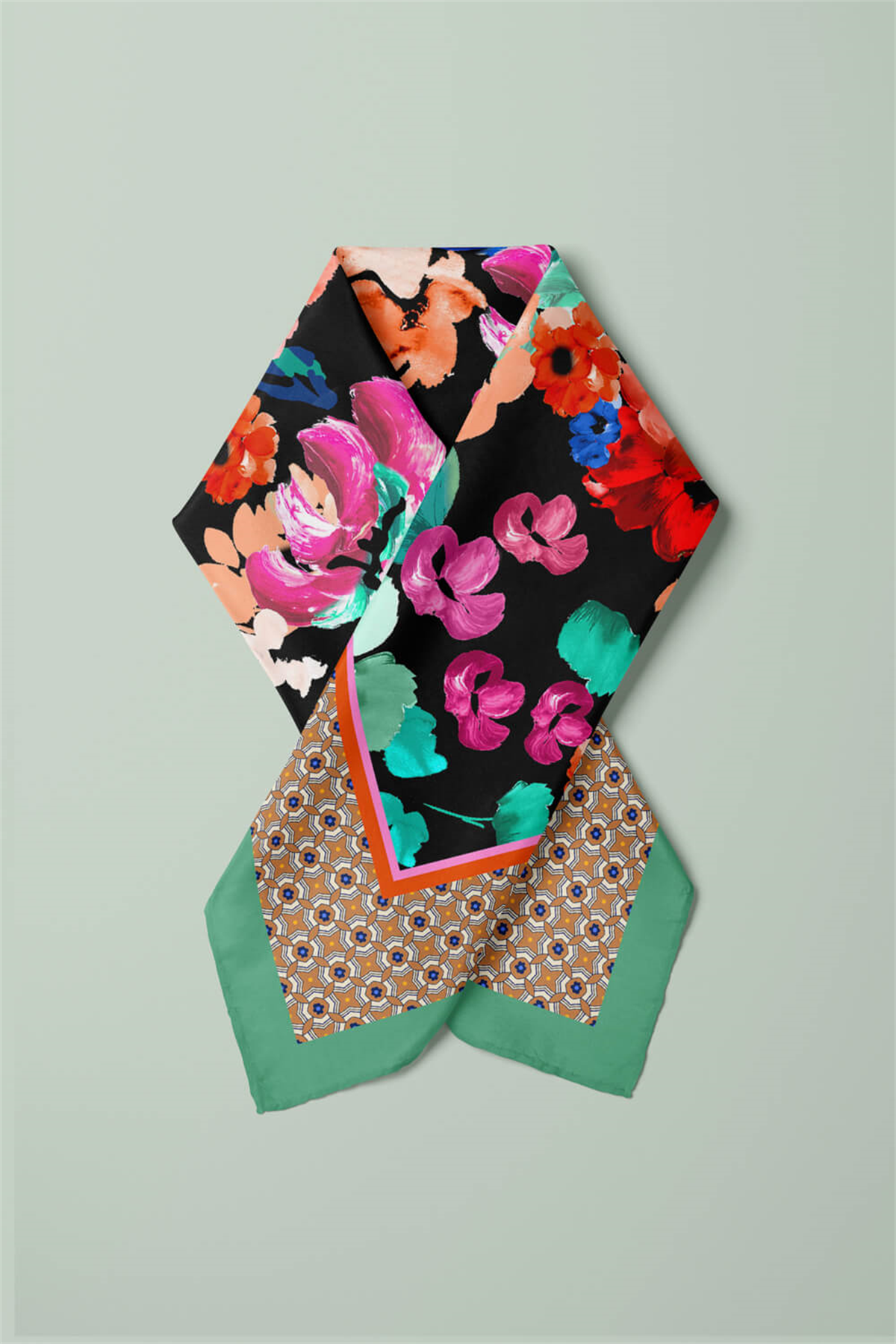 F82 WATERCOLOR FLOWERS BANDANA  DG11991