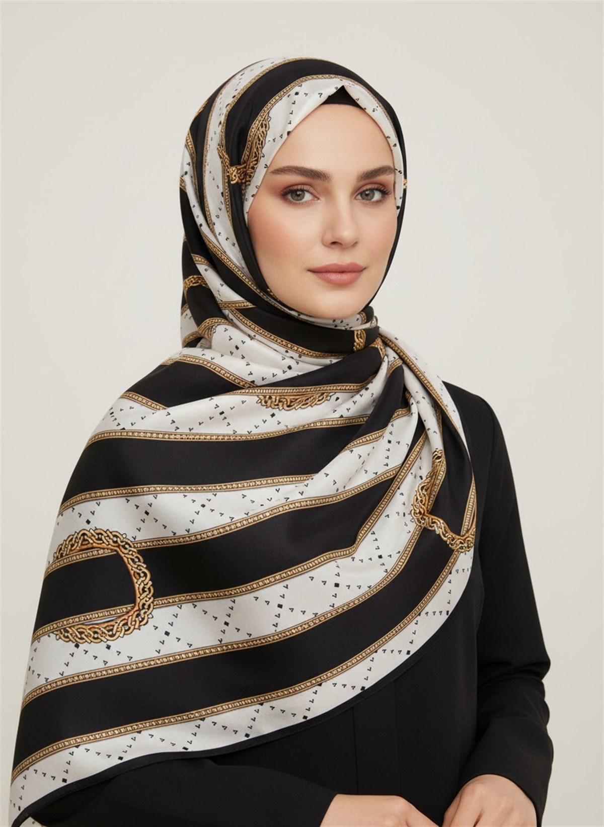 100% İPEK KEMER DESENLİ SİYAH - BEYAZ RENKLİ ŞAL