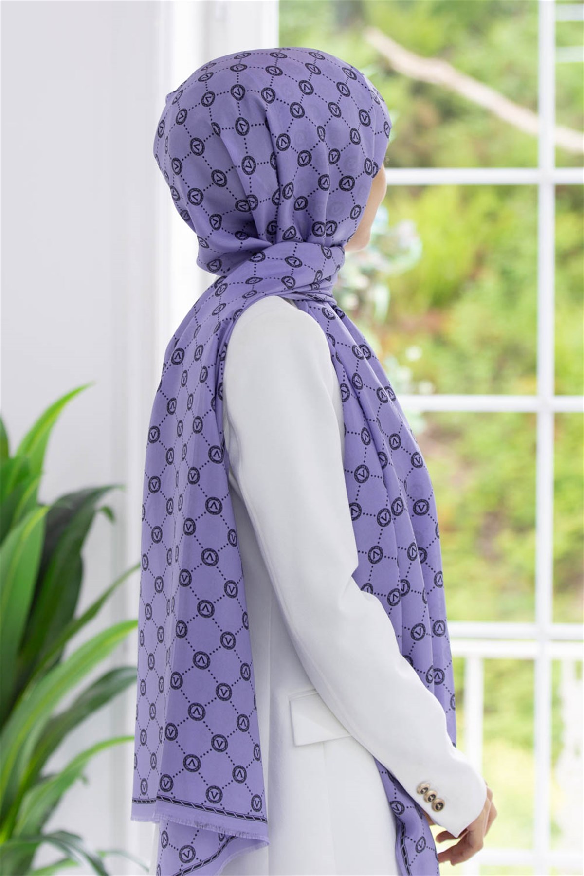 % 100 İpek V Logo Desenli Lila Renkli 90x210 Şal