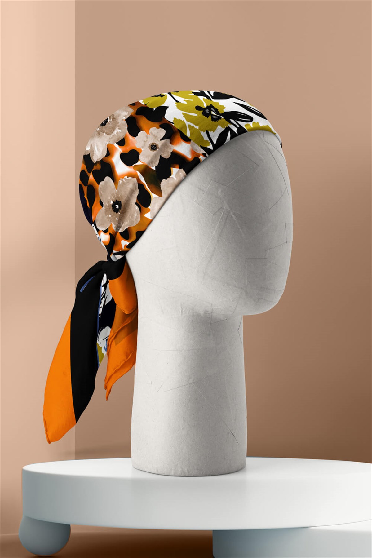 Violla H47 Kadın Sarı Mavi Çiçek Desenli 50x50 Bandana HYL DG01631-22