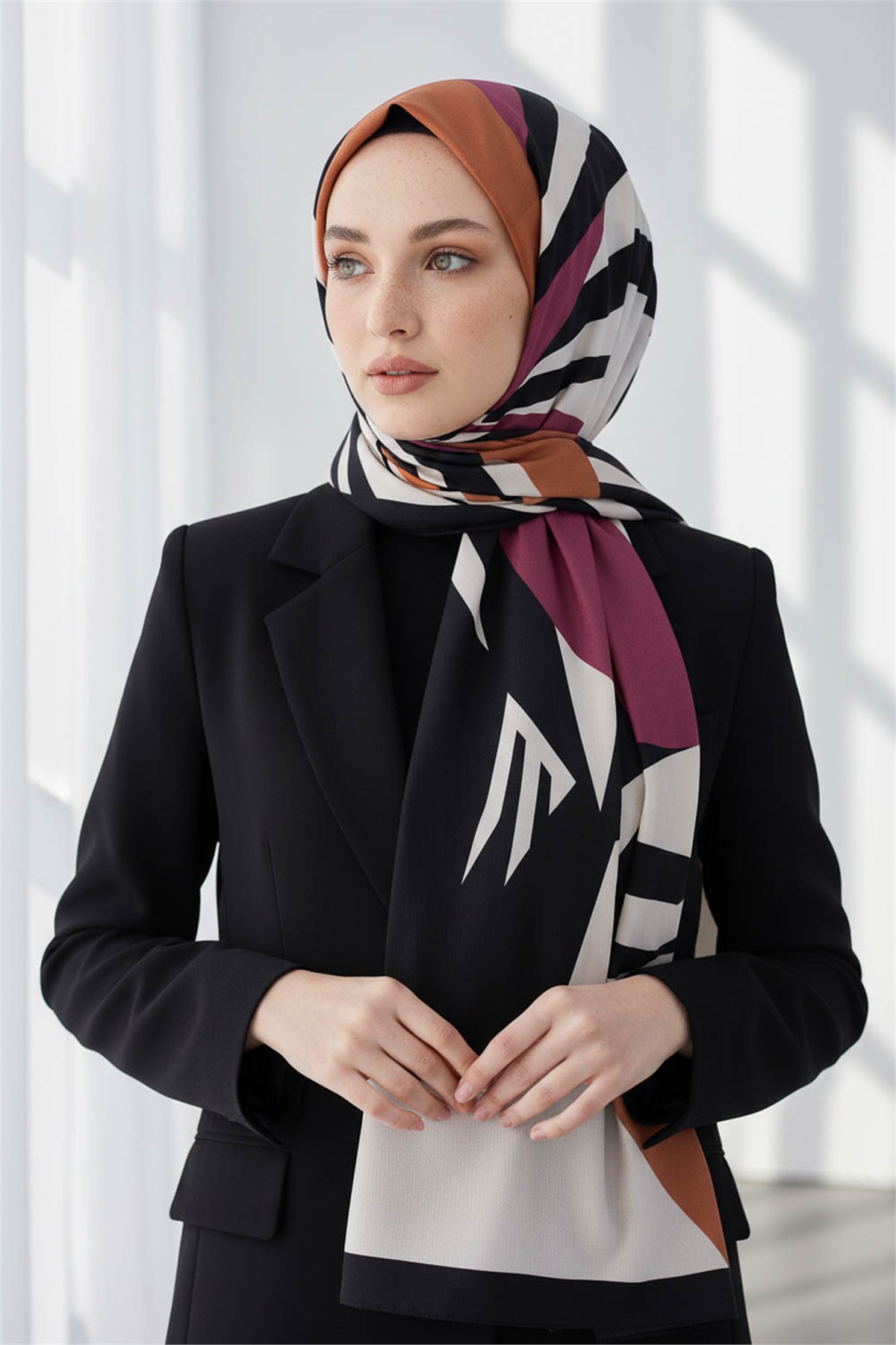 KREP DESENLİ SOMON RENKLİ 75X195 KIRIŞMAZ ŞAL