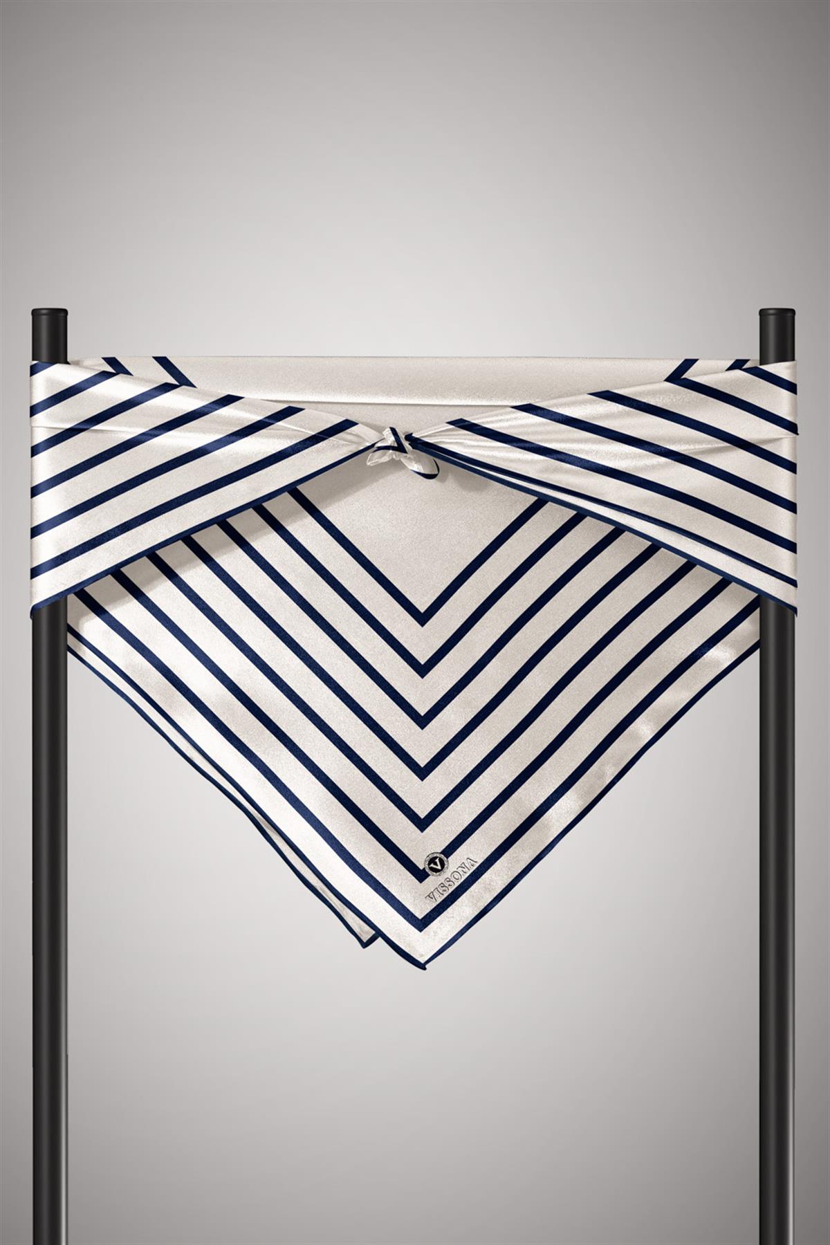 %100 Twill İpek Çizgili Desenli Krem -  Lacivert Renkli 90x90 Eşarp Dikim Şekli : El Dikişi