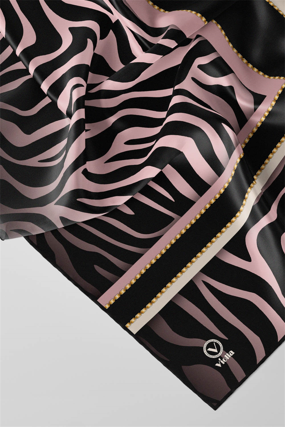 Twill Zebra Desenli Siyah - Pudra Renkli 90x90 Eşarp (İpek İçermez) Dikim Şekli : El Dikişi