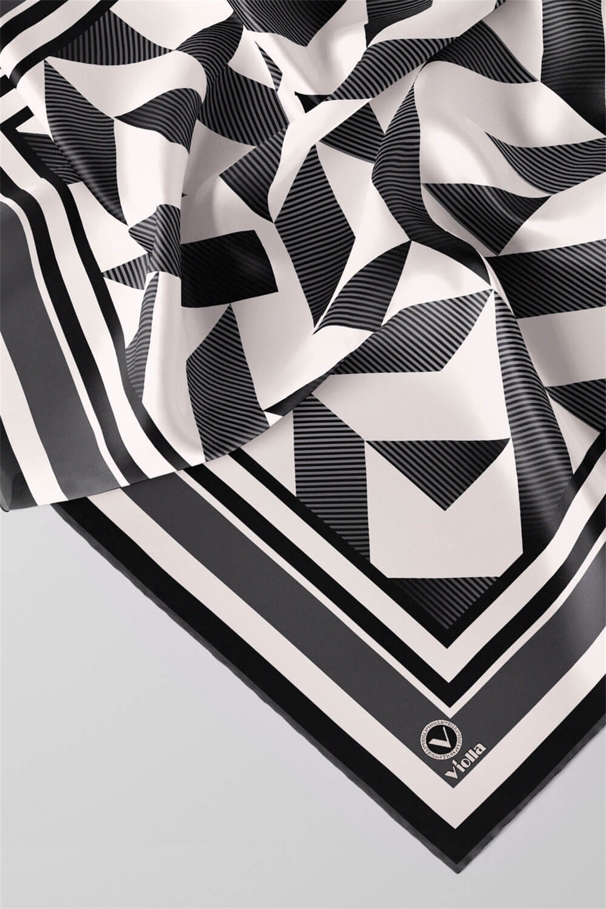 Twill Geometrik Desenli Füme Renkli 90x90 Eşarp (İpek İçermez) Kenar Dikiş Şekli El Dikişli