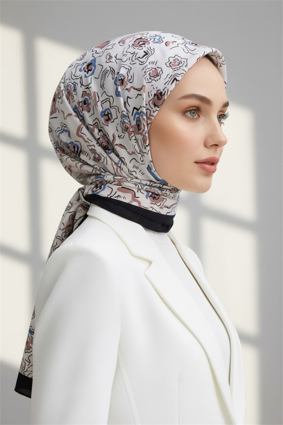 KREP ÇİÇEKLİ GÜL KURUSU - İNDİGO RENKLİ 75X195 KIRIŞMAZ ŞAL