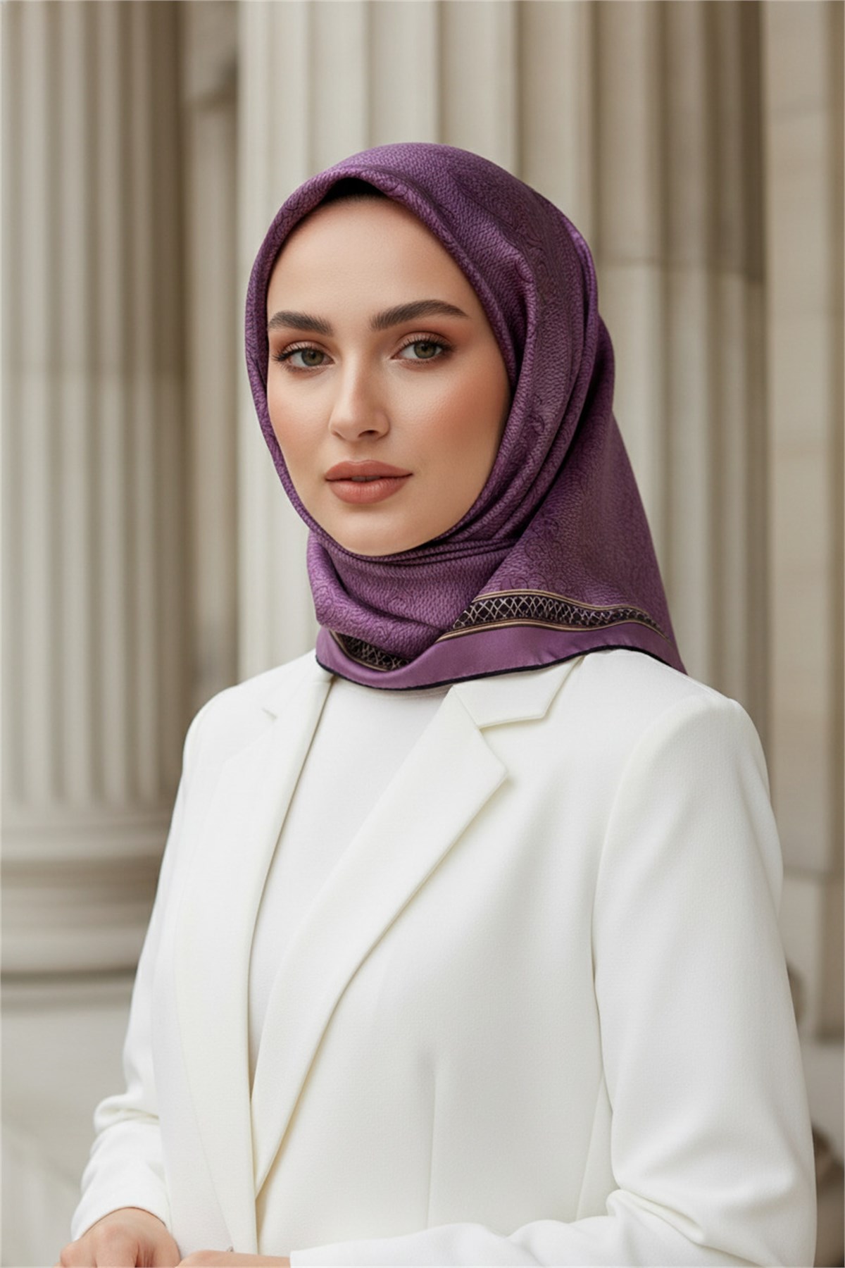 %100 Twill İpek Eşarp 90x90 Lila Barok Desenli El Dikişli Kadın Eşarp