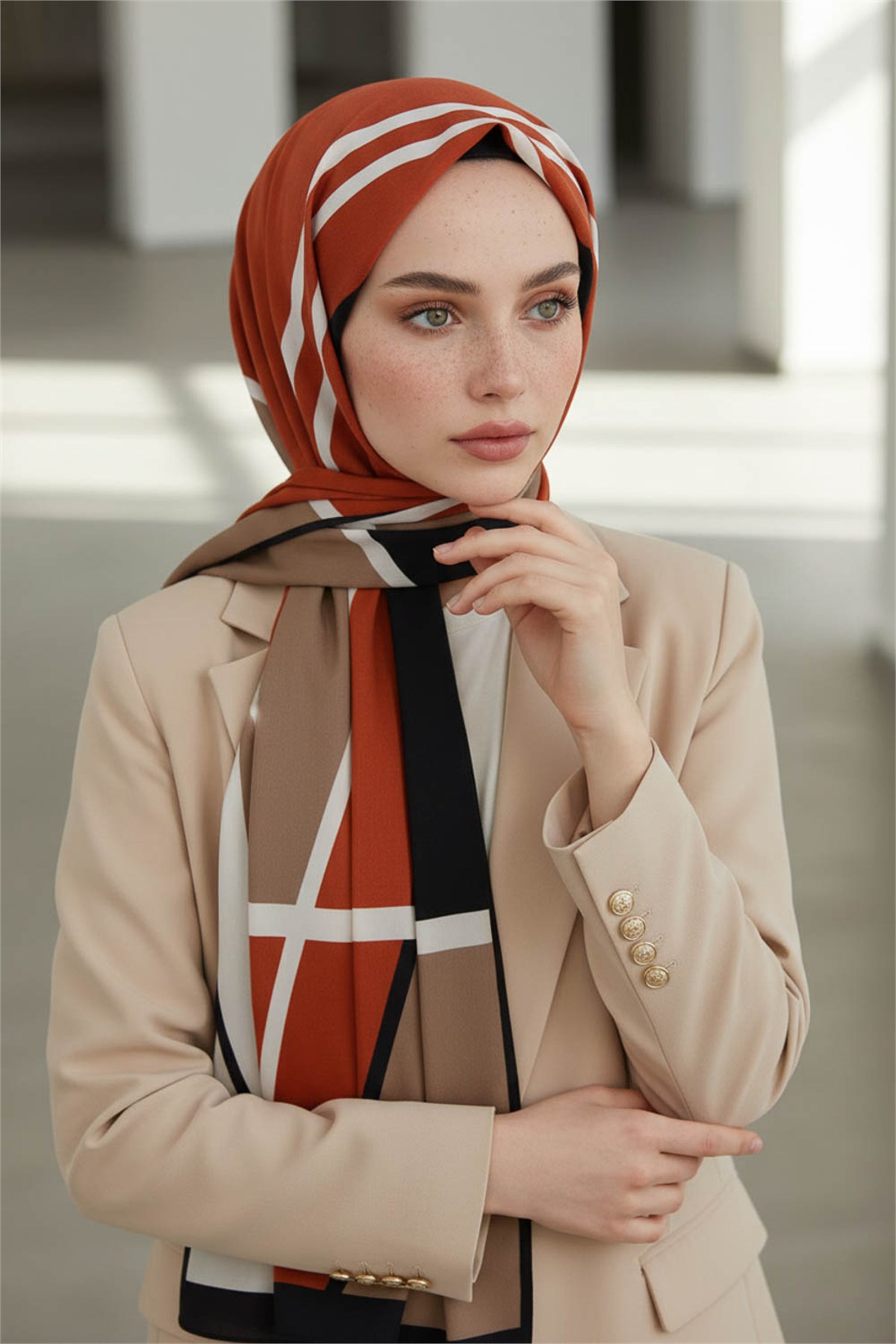 KREP GEOMETRIK DESENLİ TABA RENKLİ 75X195 KIRIŞMAZ ŞAL