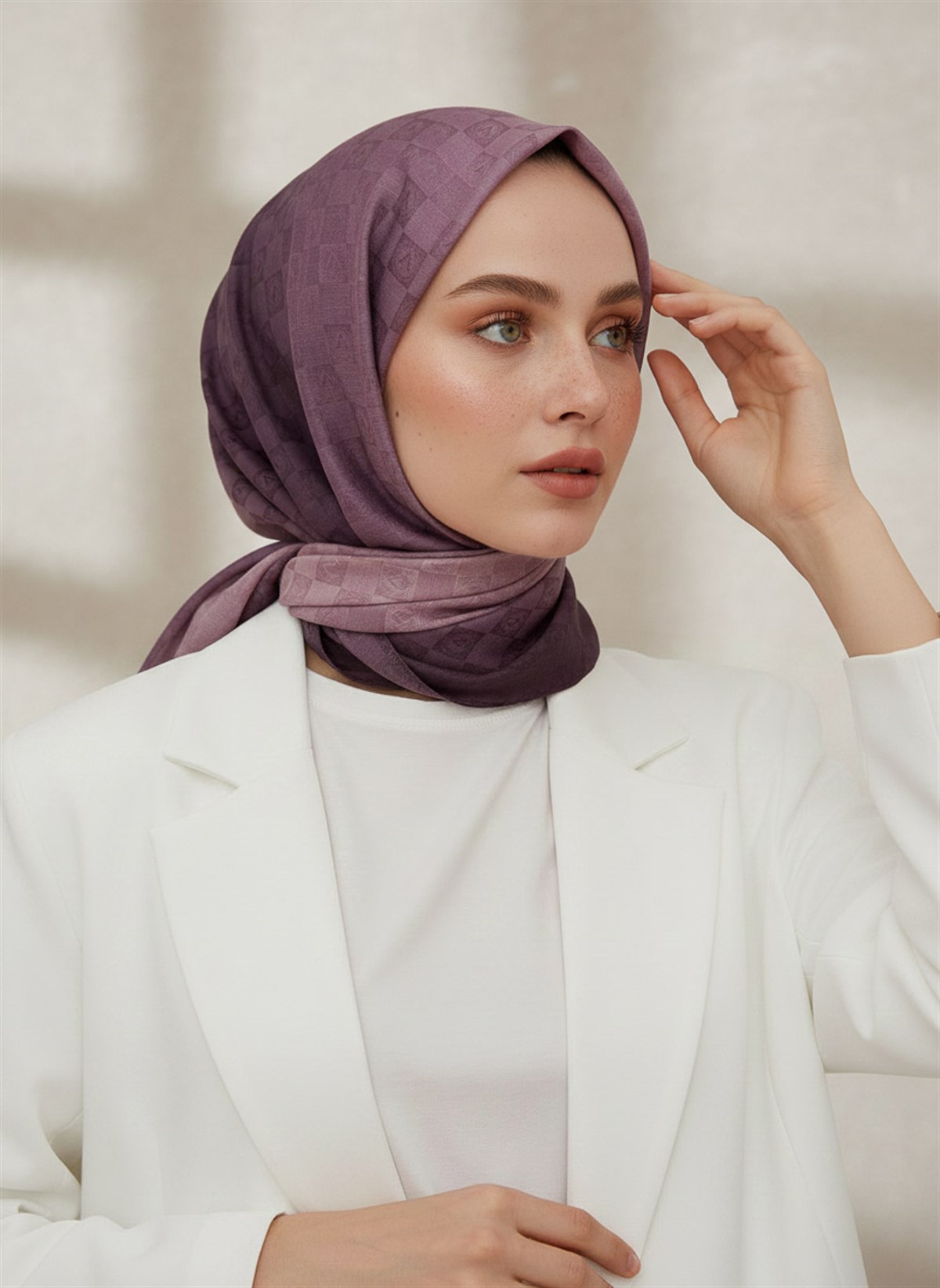 Vissona %57 İPEK %43 PAMUK Degrade Desenli Pudra 2 Renkli Şal -  70x190 Dikiş Tipi İtalyan Dikişli