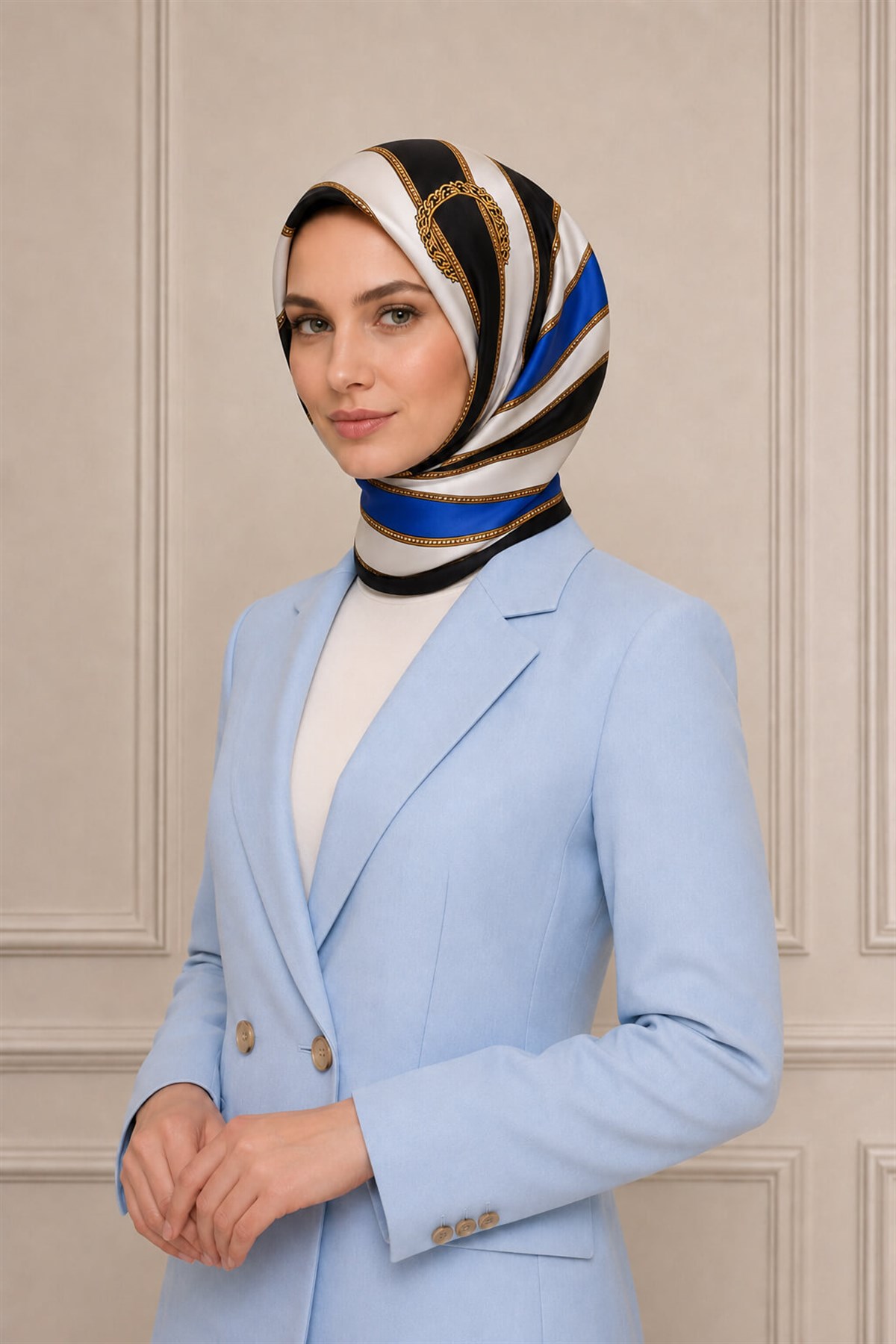 %100 Twill İpek Kemer Desenli Siyah - Saks Renkli 90x90 Eşarp Dikim Şekli : El Dikişi