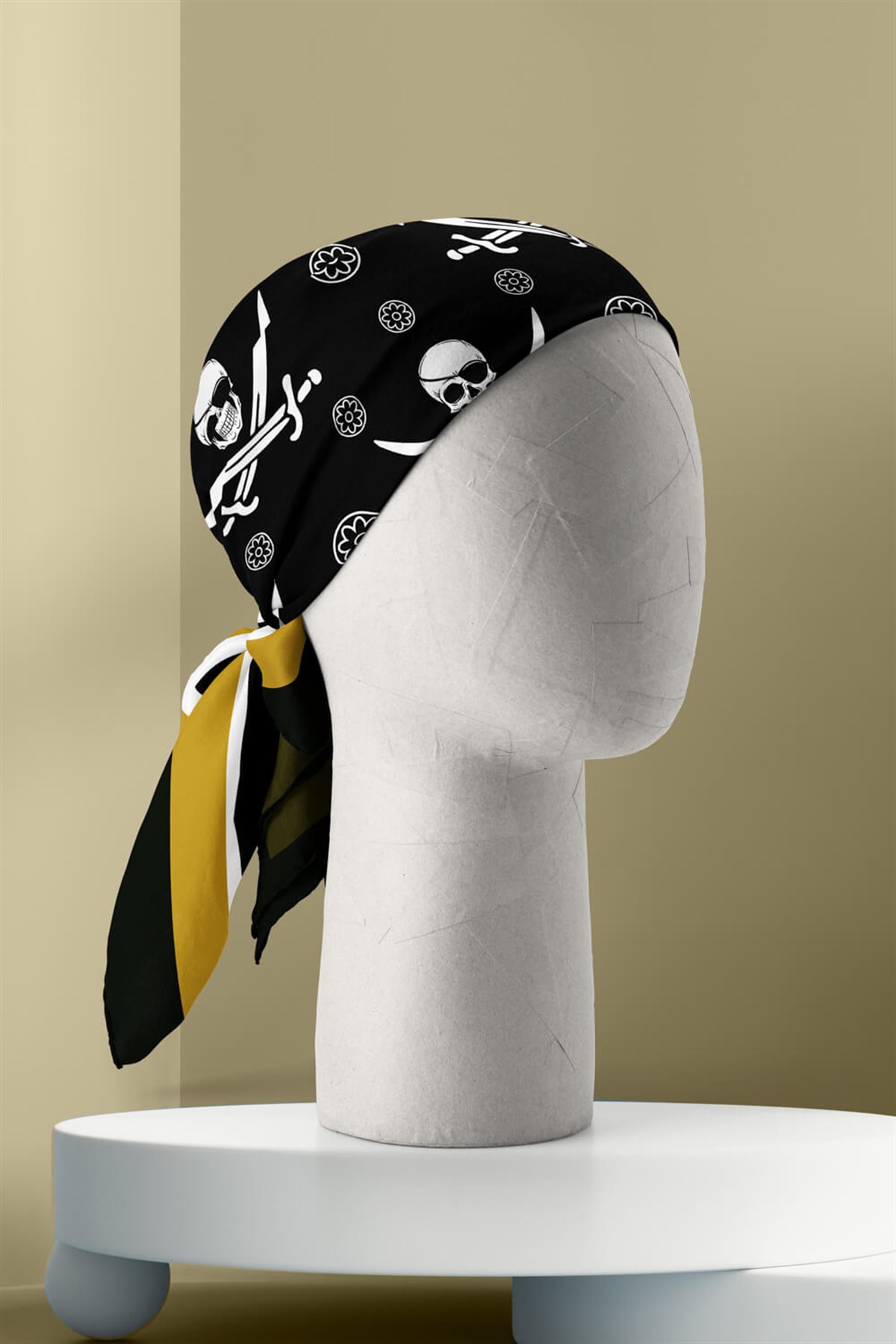 Violla F89 Kadın Kurukafa Desenli 50x50 Bandana HYL DG01552-22