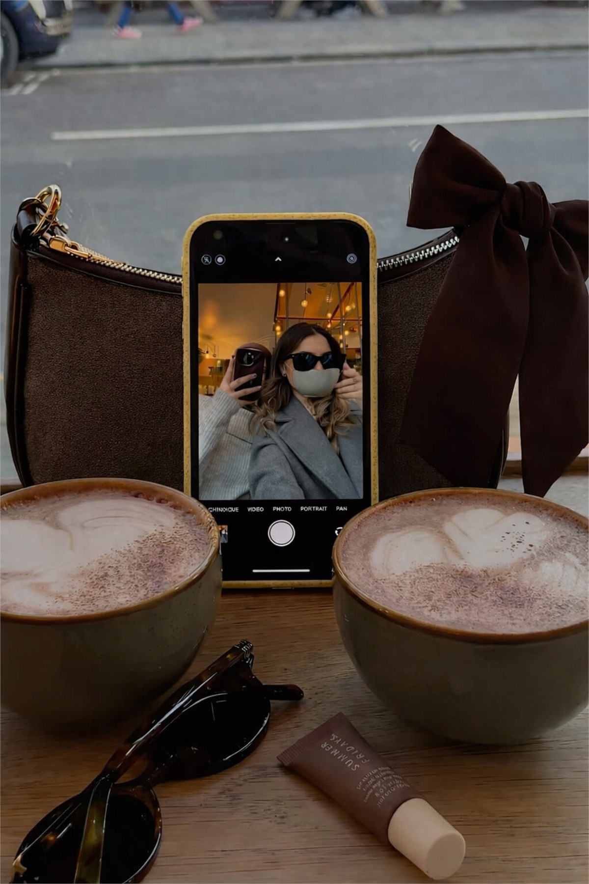 iPhone 16 Pro Kılıf – Darbeye Dayanıklı Yumuşak Silikon Telefon Kılıfı