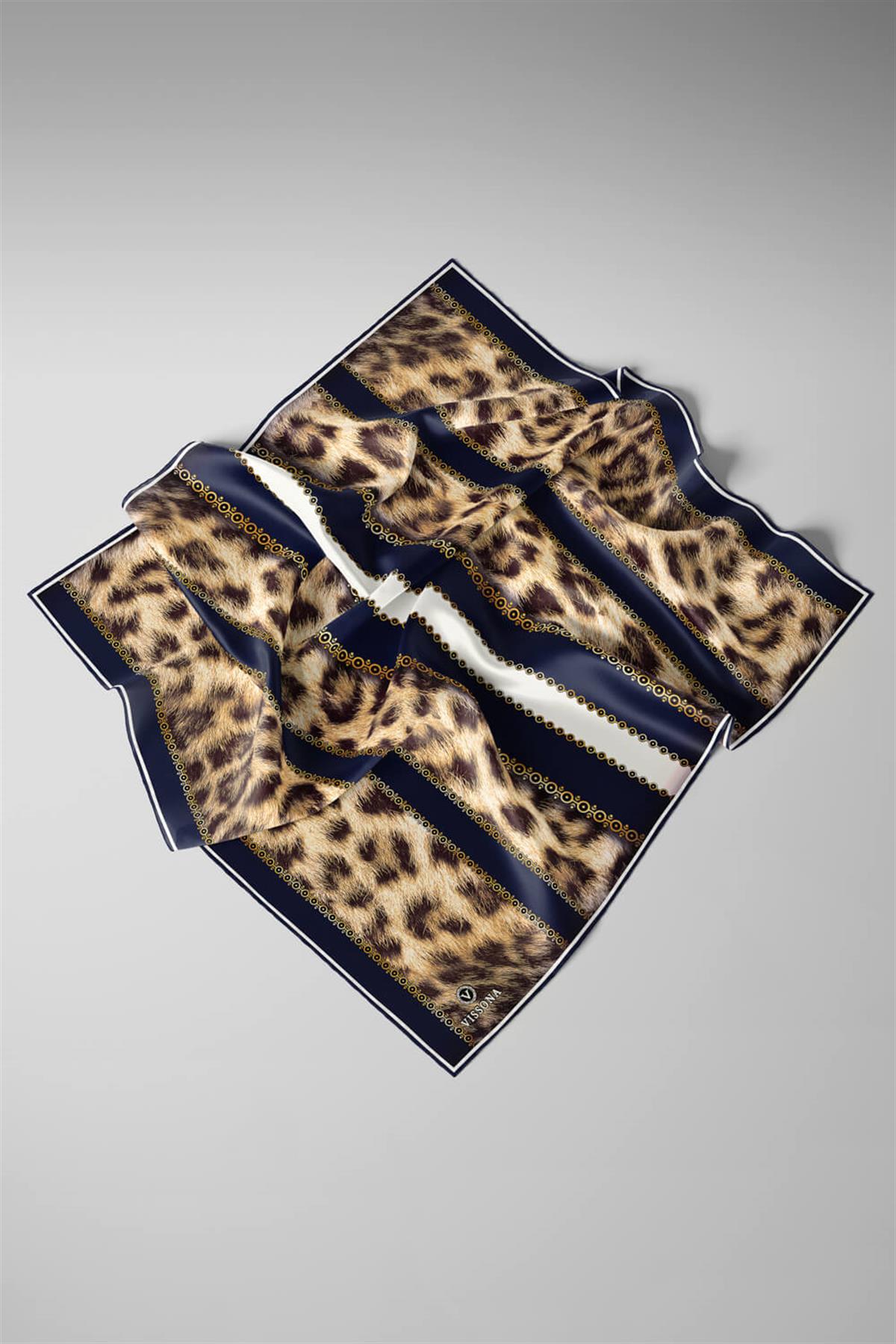 %100 Twill İpek Leopar Desenli Lacivert - Krem Renkli 90x90 Eşarp Dikim Şekli : El Dikişi
