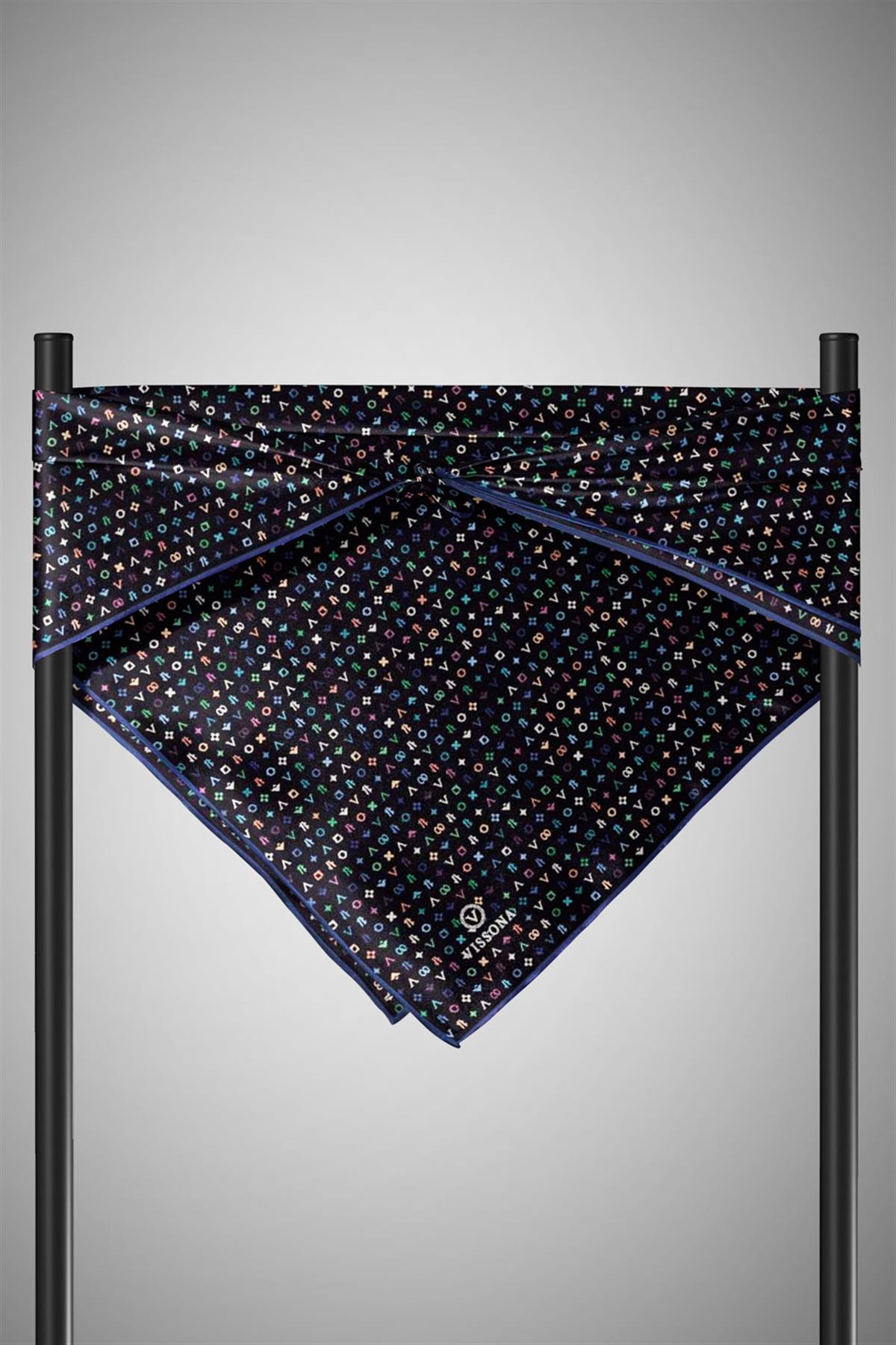 %100 Twill İpek Çıtır Motif Desenli Siyah - İndigo Renkli 90x90 Eşarp Dikim Şekli : El Dikişi