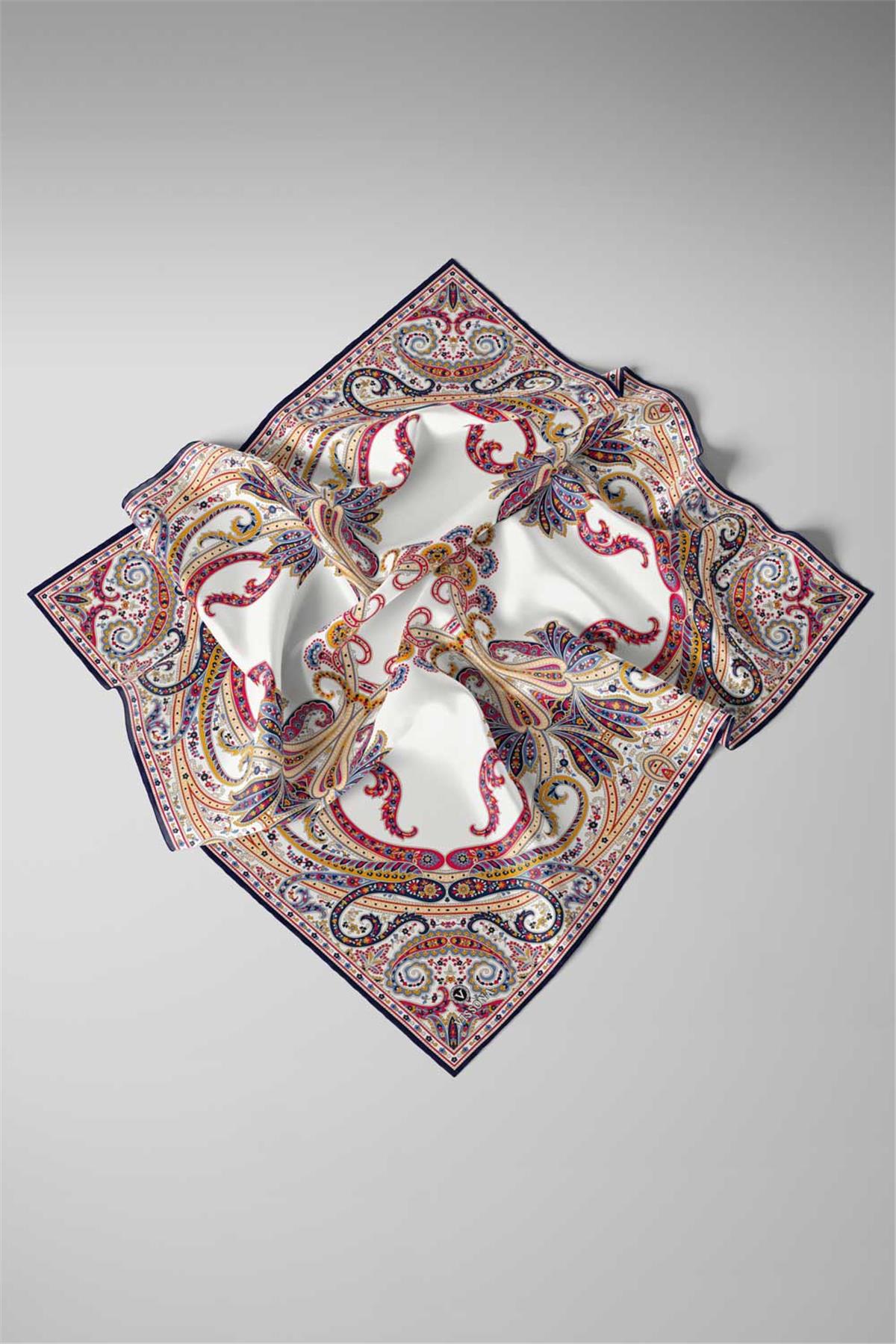 %100 Twill İpek Şal Desenli Lacivert - Gold Renkli 90x90 Eşarp Dikim Şekli : El Dikişi