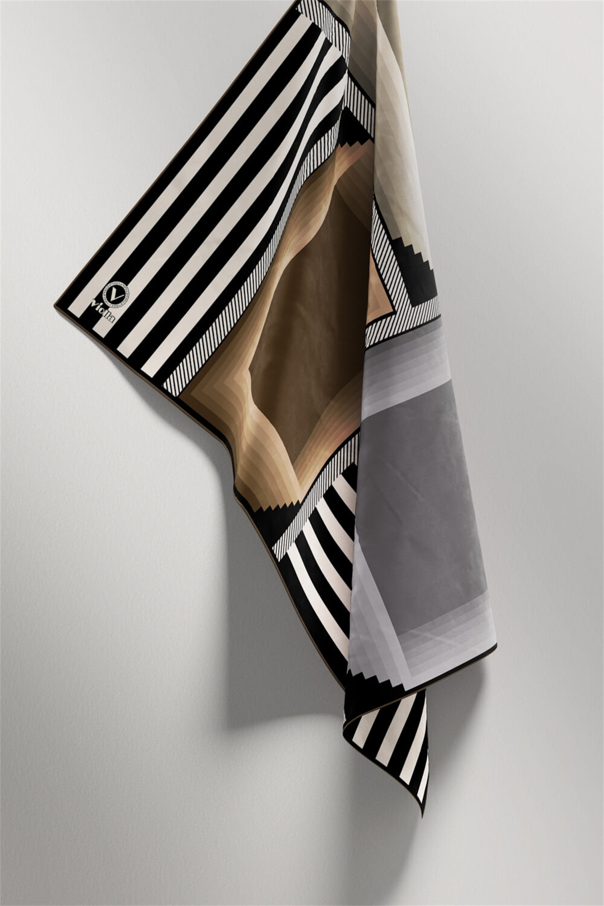 Twill Geometrik Desenli Vizon Renkli 90x90 Eşarp (İpek İçermez) Kenar Dikiş Şekli El Dikişli