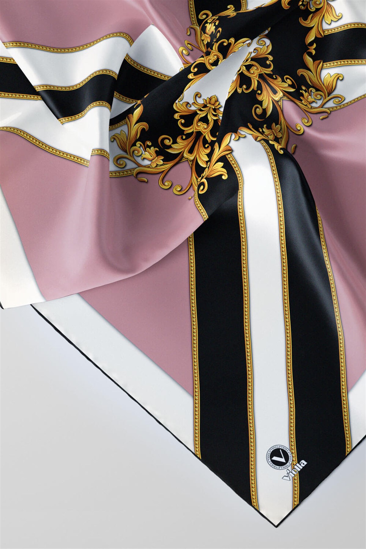Twill Barok Desenli Pudra - Siyah Renkli 90x90 Dikim Şekli : El Dikişi Eşarp (İpek İçermez)