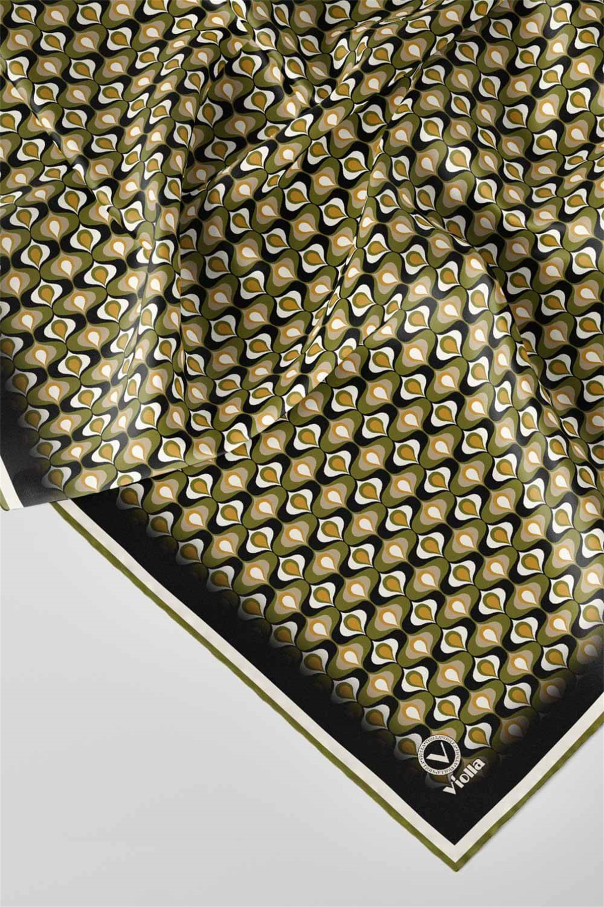 Twill Çıtır Desenli Haki Renkli 90x90 Eşarp (İpek İçermez) Kenar Dikiş Şekli El Dikişli