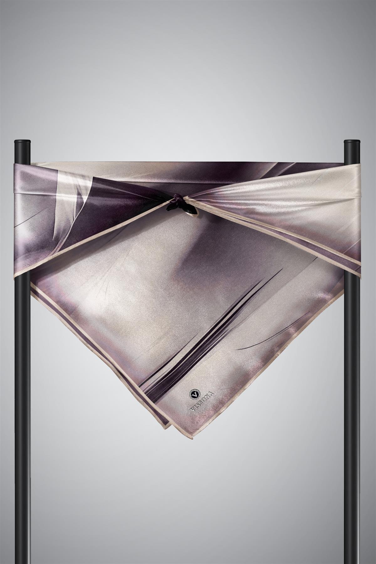 %100 Twill İpek Duman Desenli Bej Renkli 90x90 Eşarp Dikim Şekli : El Dikişi