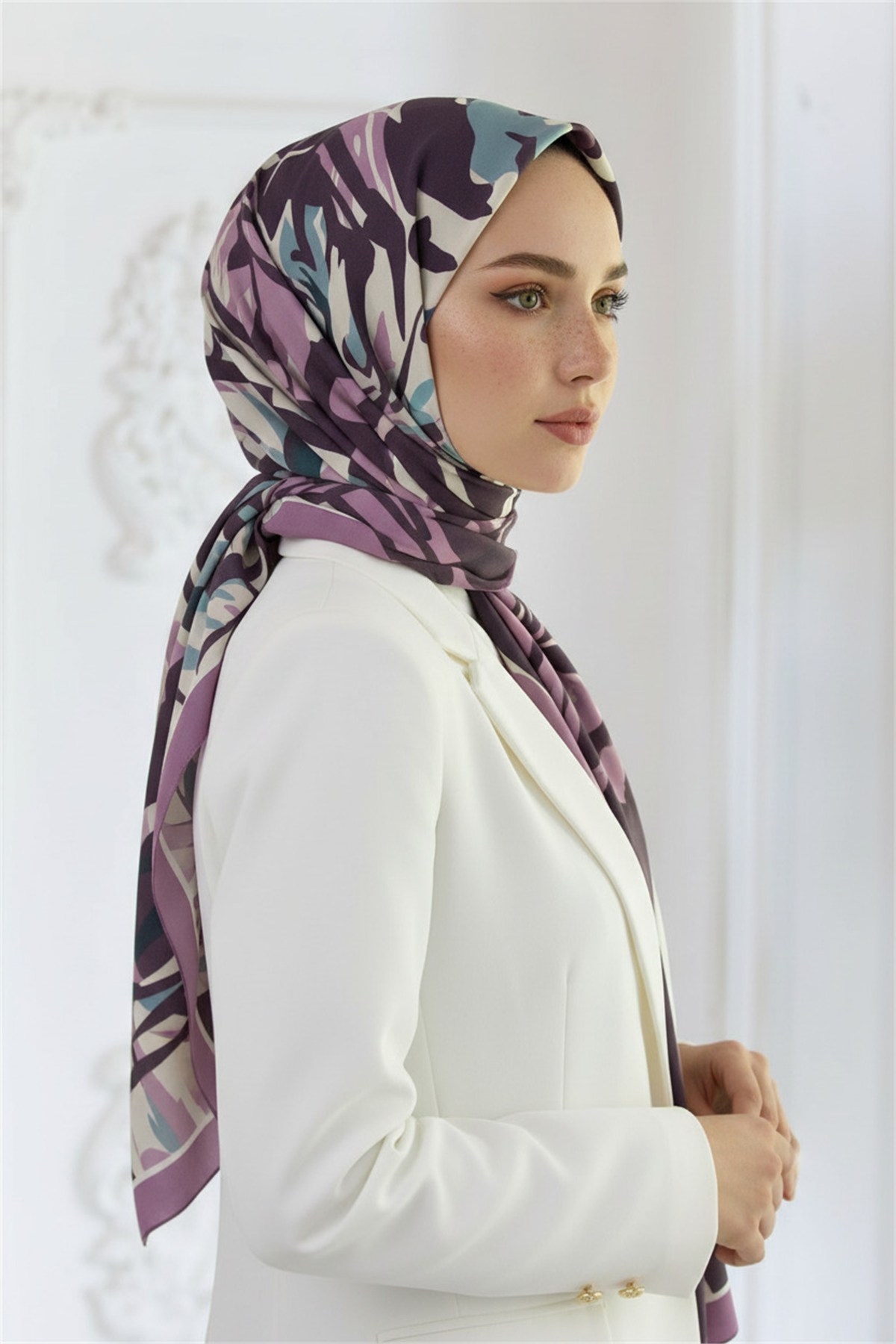 KREP GEOMETRİK DESENLİ LİLA RENKLİ 75X195 KIRIŞMAZ ŞAL