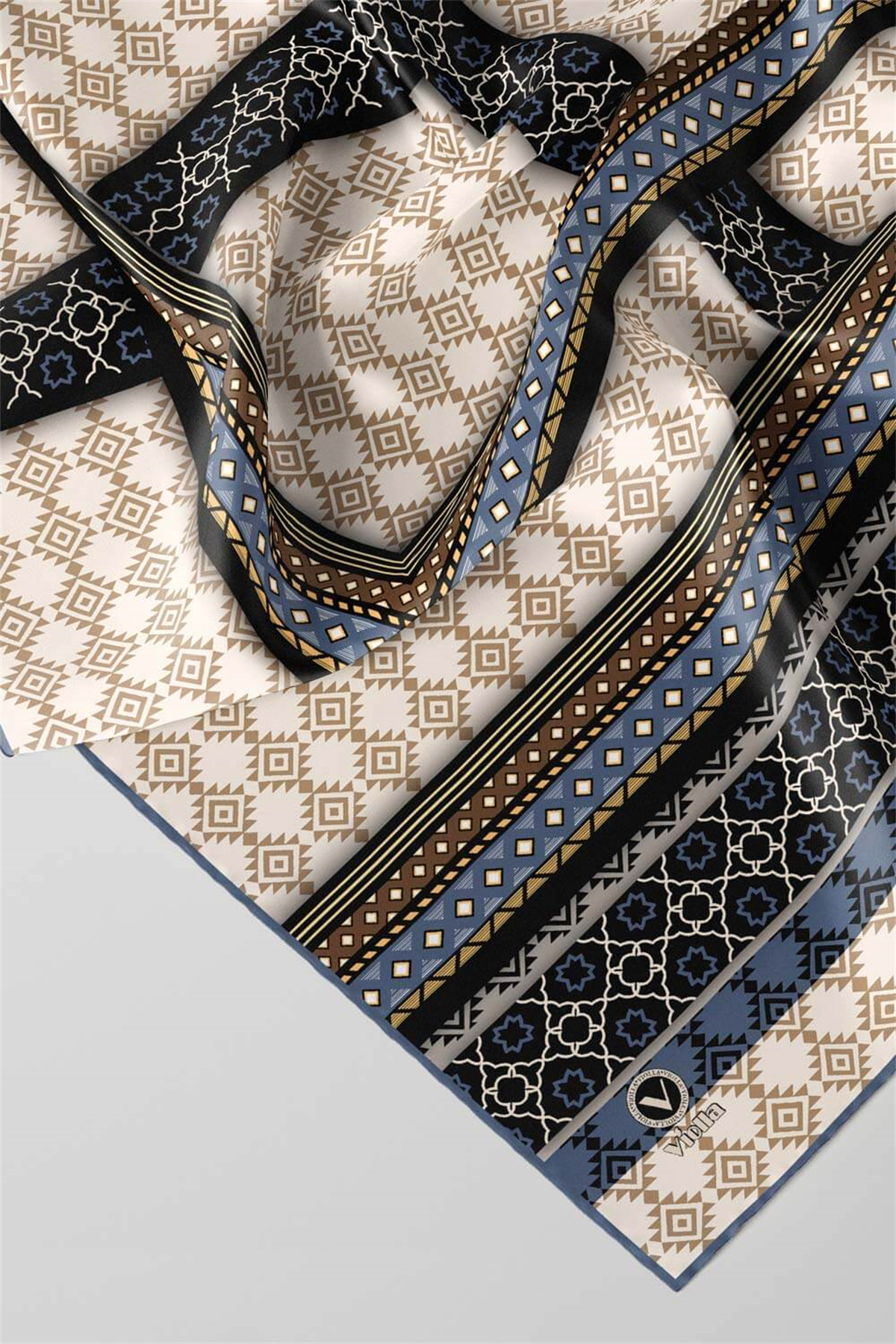 Twill Etnik Desenli Bebe Mavisi Renkli 90x90 Eşarp (İpek İçermez) Kenar Dikiş Şekli El Dikişli