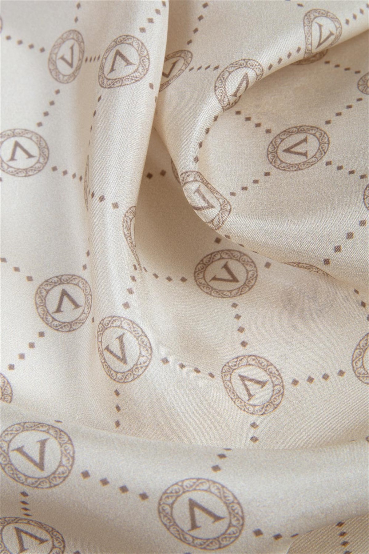 % 100 İpek V Logo Desenli Vizon Renkli 90x210 Şal