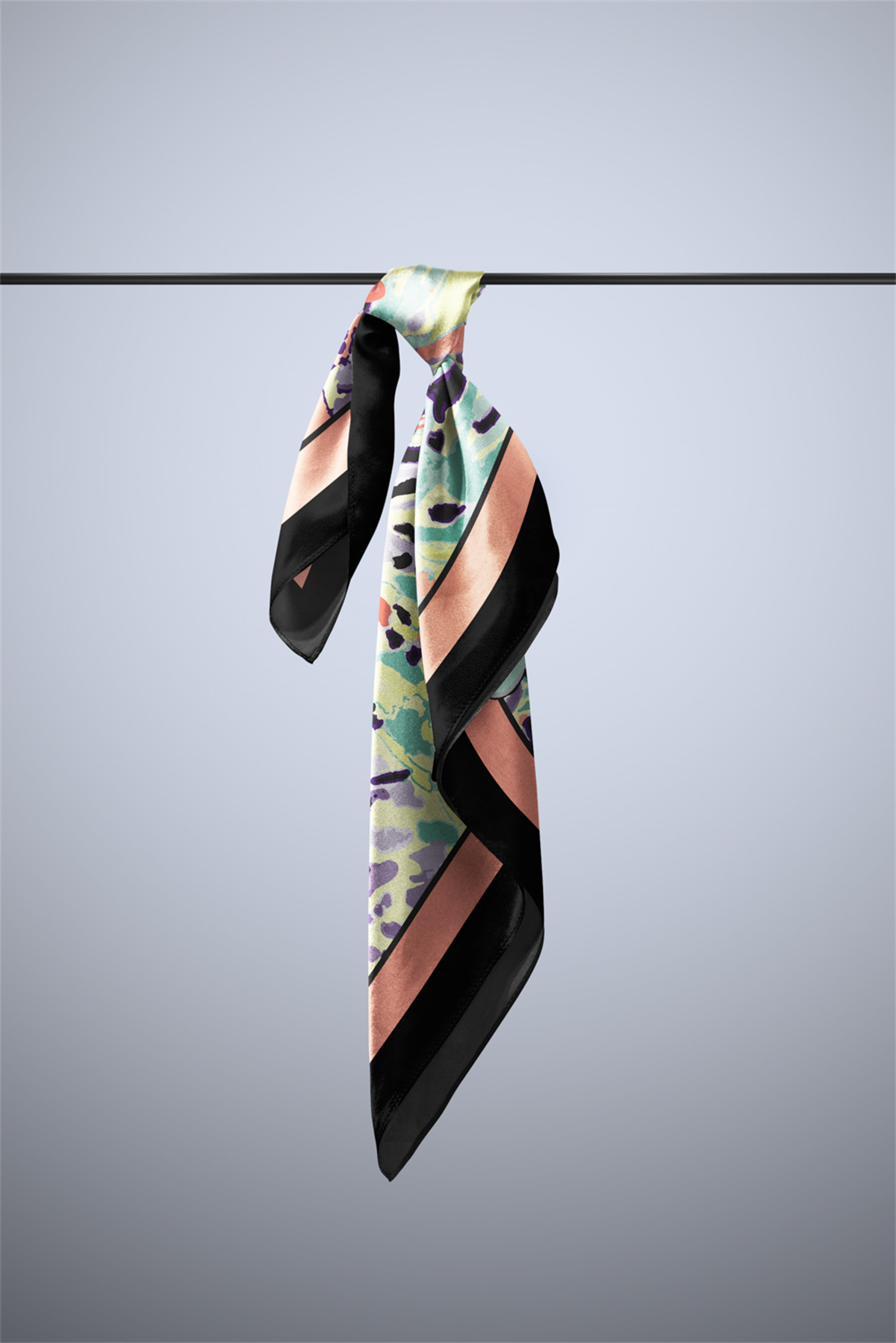 B101 ÇİÇEK DESENLİ BANDANA