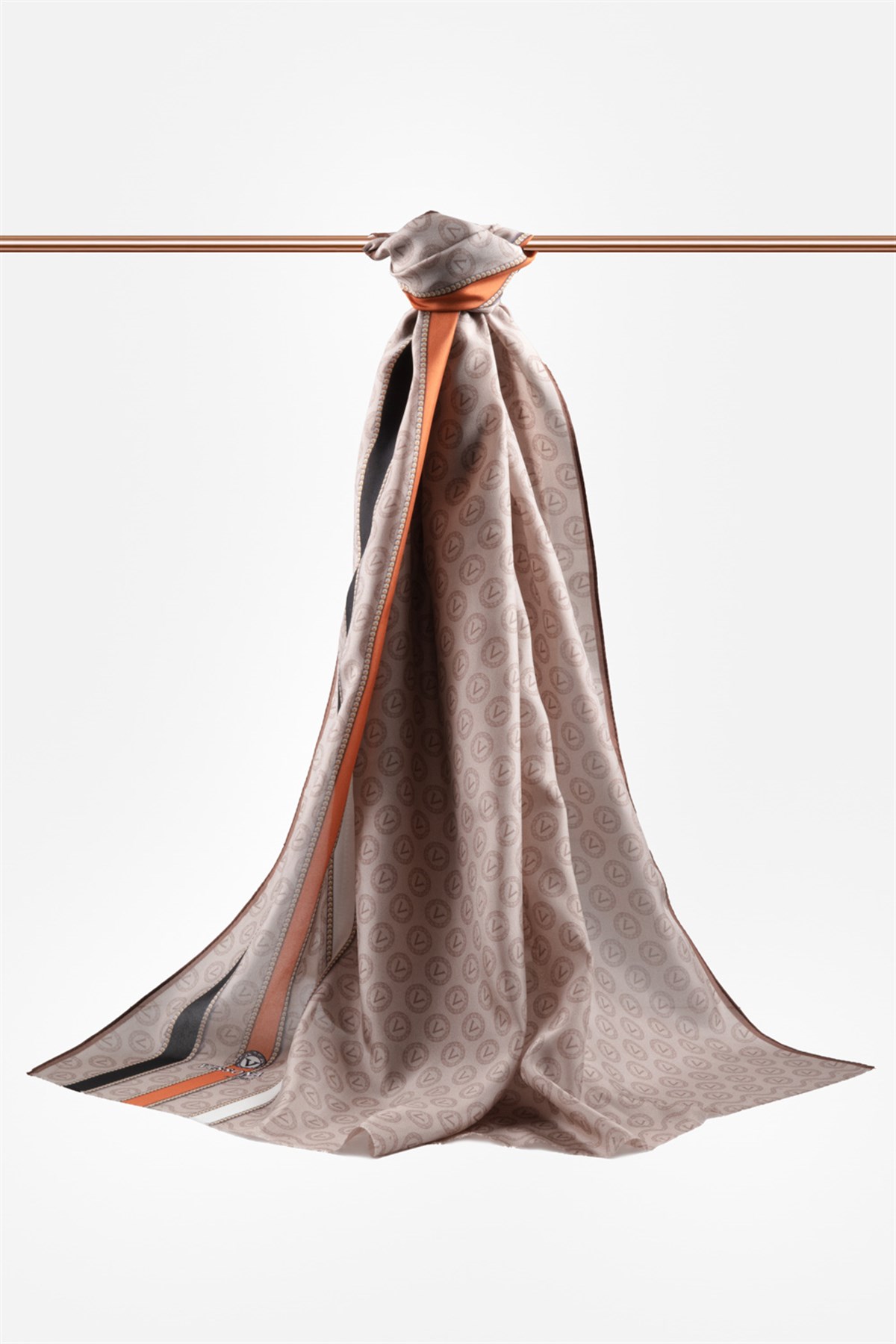 %100 İpek Monogram Desenli Bej - Turuncu Renkli 92x210 Şal