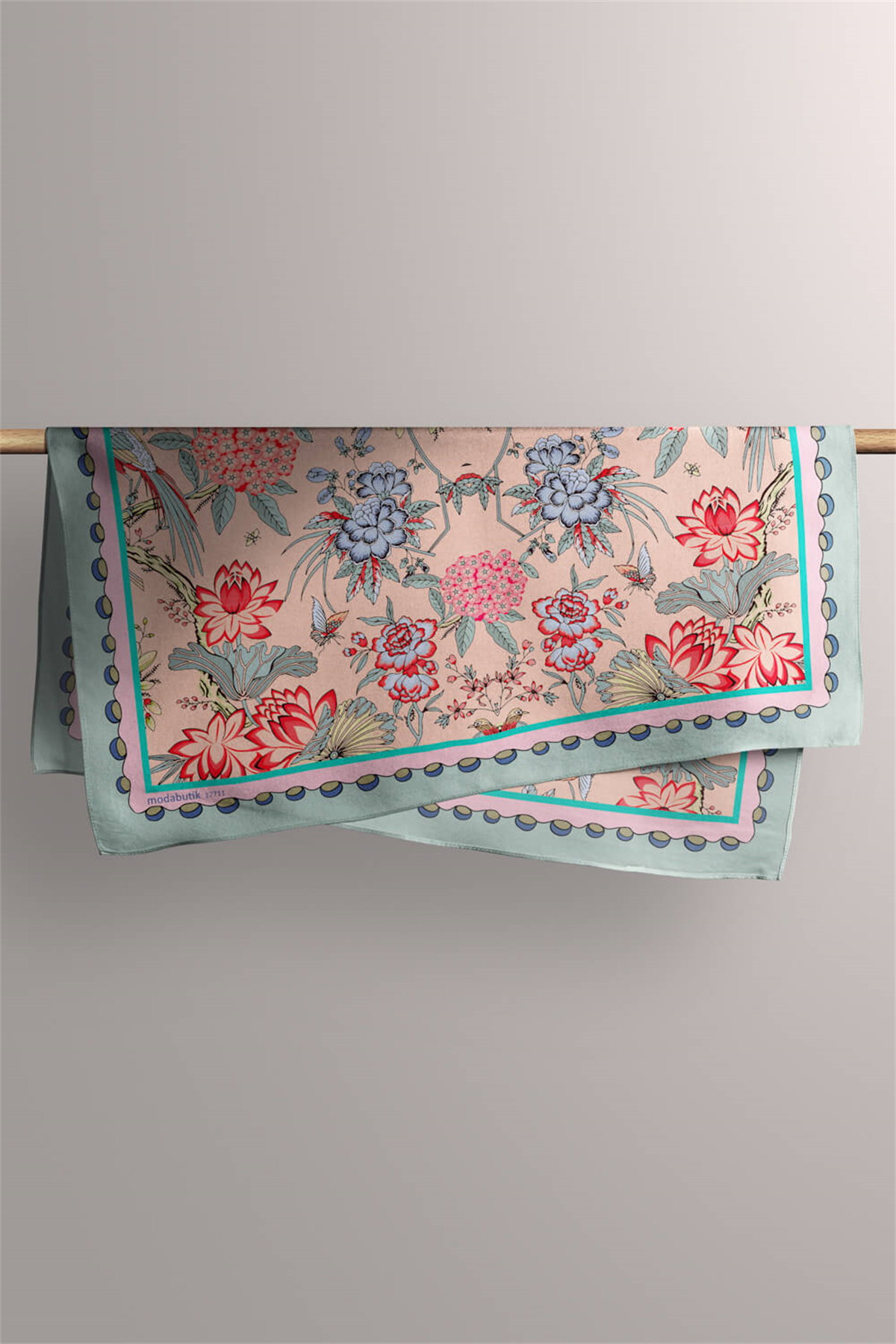 E35  MODAERN FLOARAL TASARIM BANDANA