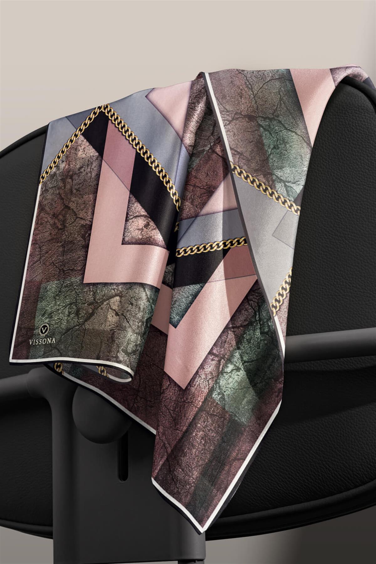 %100 Twill İpek Taş Efekti Desenli Pudra - Gri Renkli 90x90 Eşarp Dikim Şekli : El Dikişi