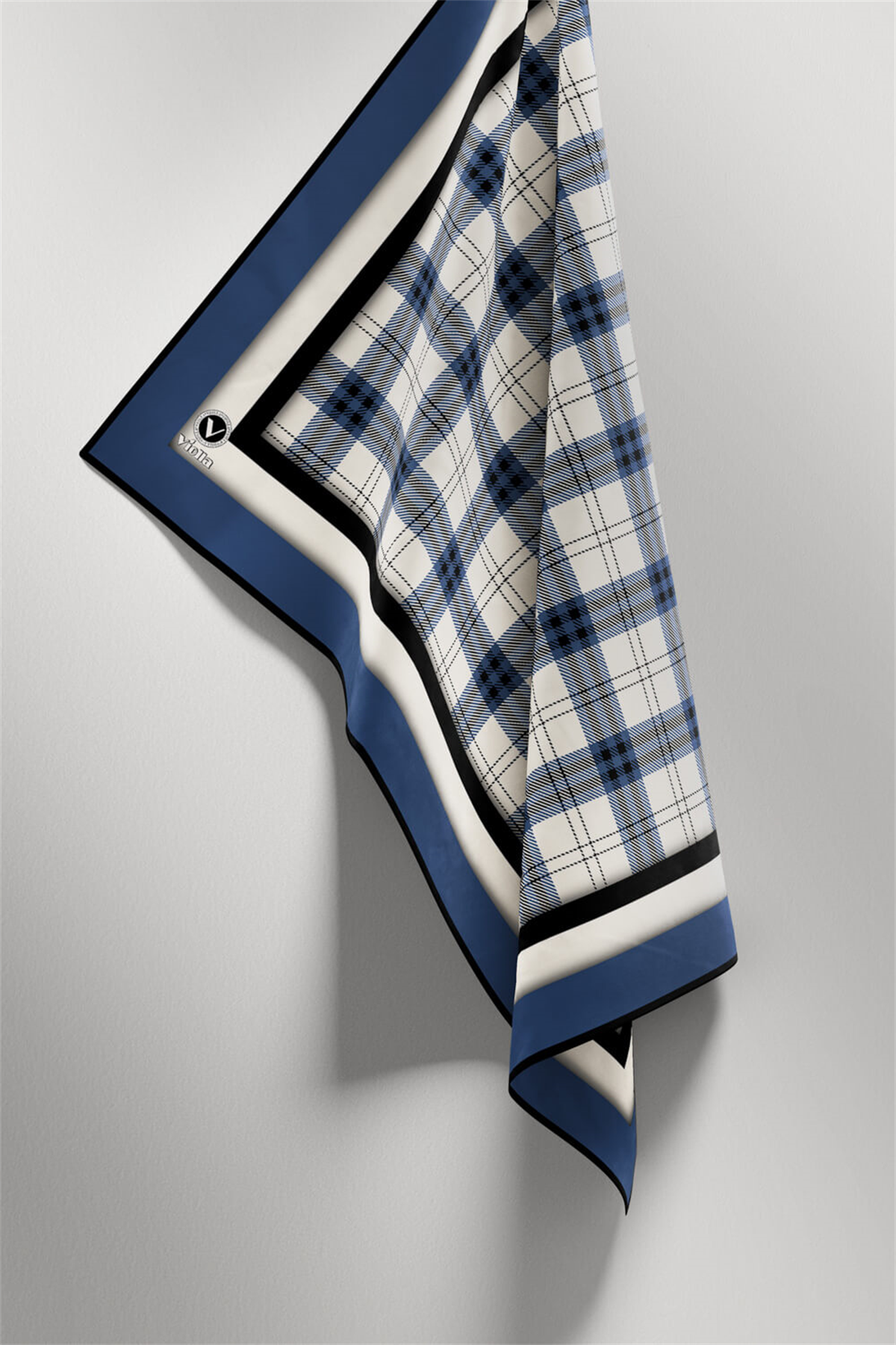 Twill Ekose Desenli İndigo Renkli 90x90 Eşarp (İpek İçermez) Kenar Dikiş Şekli El Dikişli