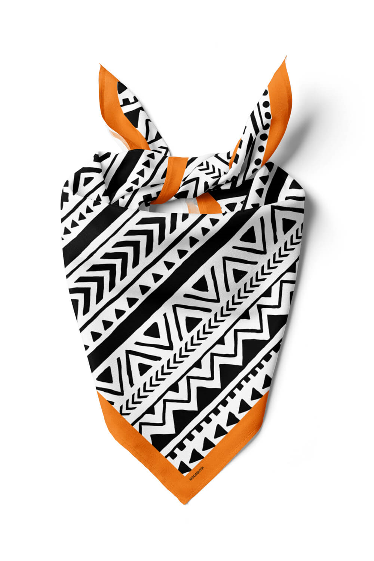 B65 Kadın Egzotik Desenli Bandana 50x50 Siyah Beyaz DG0395-22