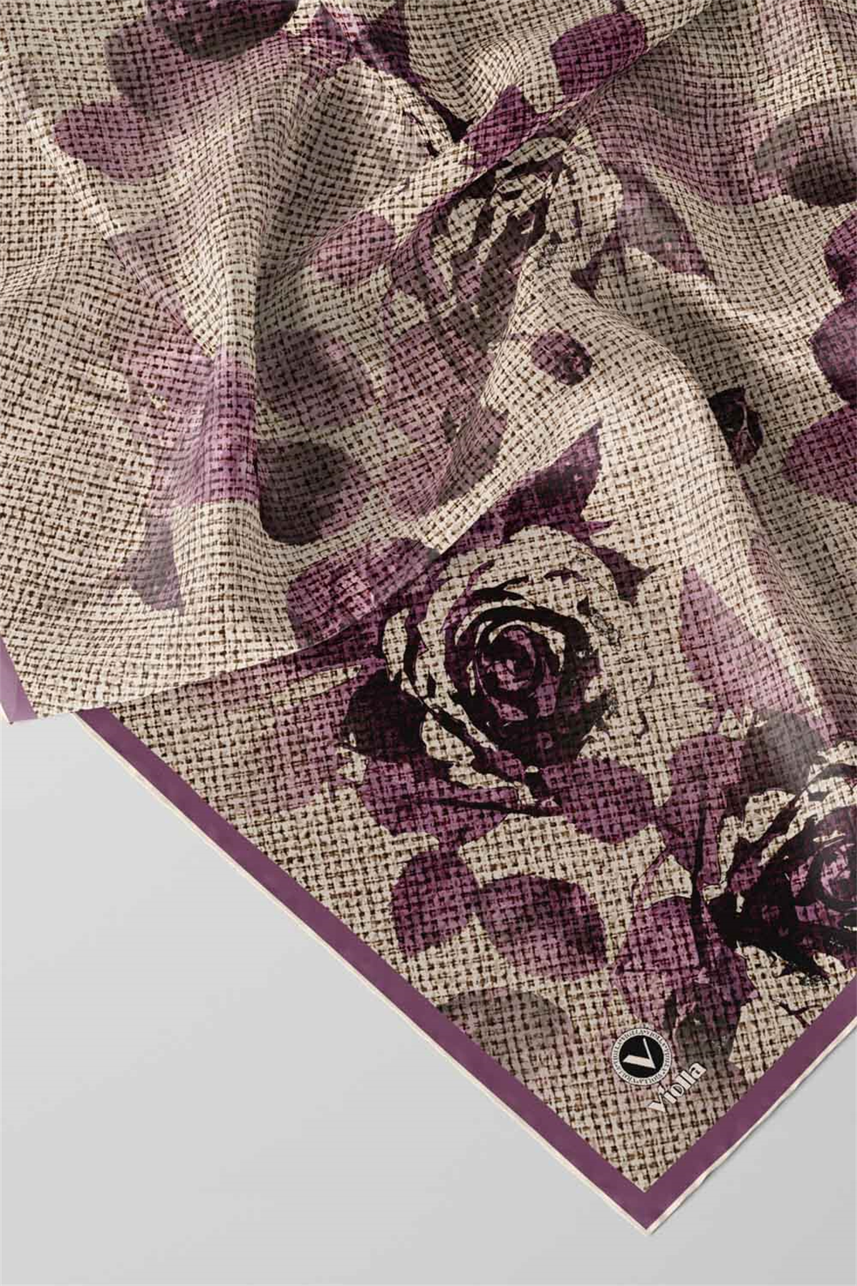 Twill Gül Desenli Mürdüm Renkli 90x90 Eşarp (İpek İçermez) Kenar Dikiş Şekli El Dikişli