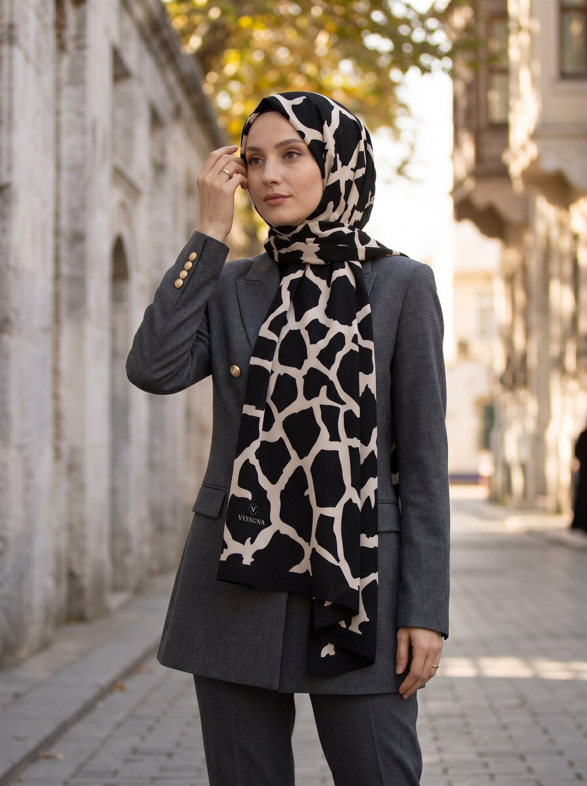 KREP TAŞ DESENLİ SİYAH - BEJ RENKLİ 75X195 KIRIŞMAZ ŞAL