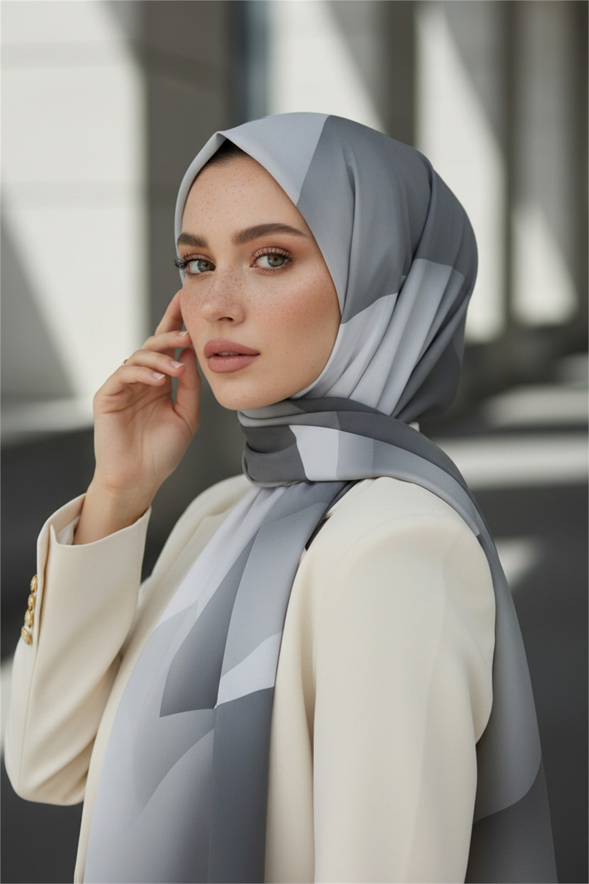 KREP TONSÜRTON DESENLİ GÜMÜŞ RENKLİ 75X195 KIRIŞMAZ ŞAL
