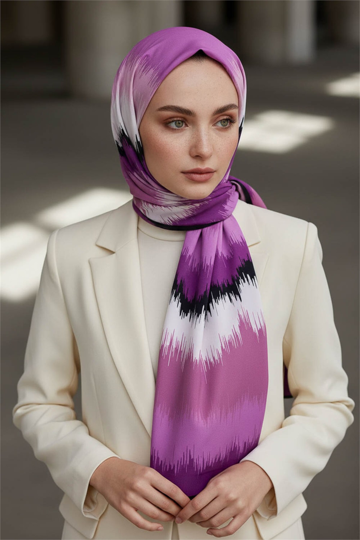 KREP FREKANS DESENLİ MOR RENKLİ 75X195 KIRIŞMAZ ŞAL