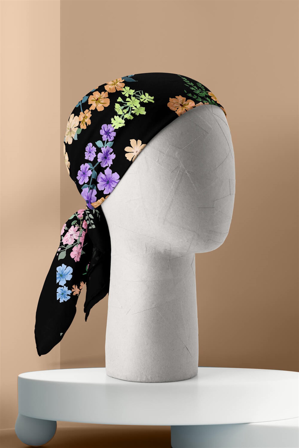 Violla Kadın Çiçek Desenli 50x50 Bandana HYL DG01393-22
