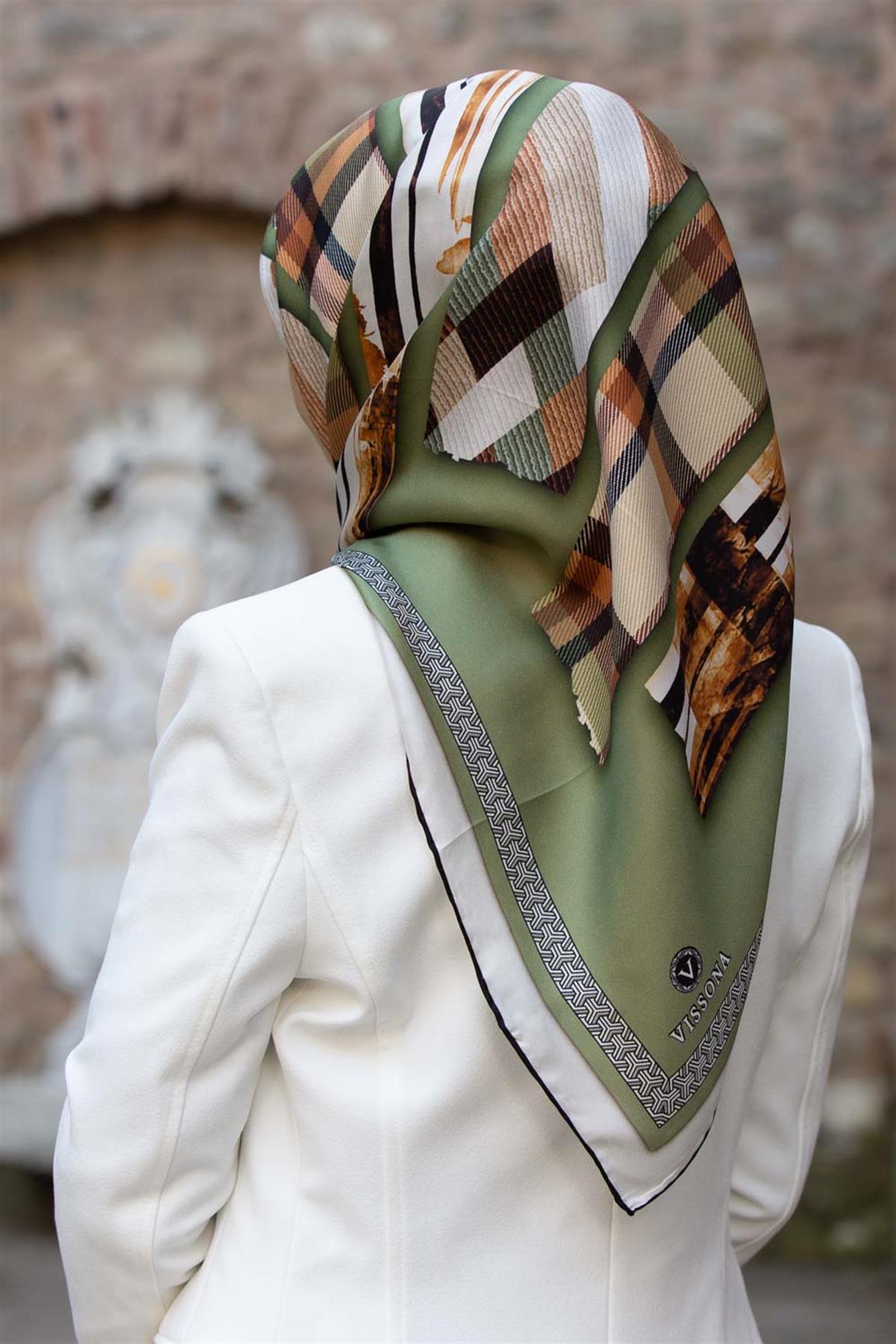 %100 Twill İpek Ekose Desenli Haki - Bakır Renkli 90x90 Eşarp Dikim Şekli : El Dikişi