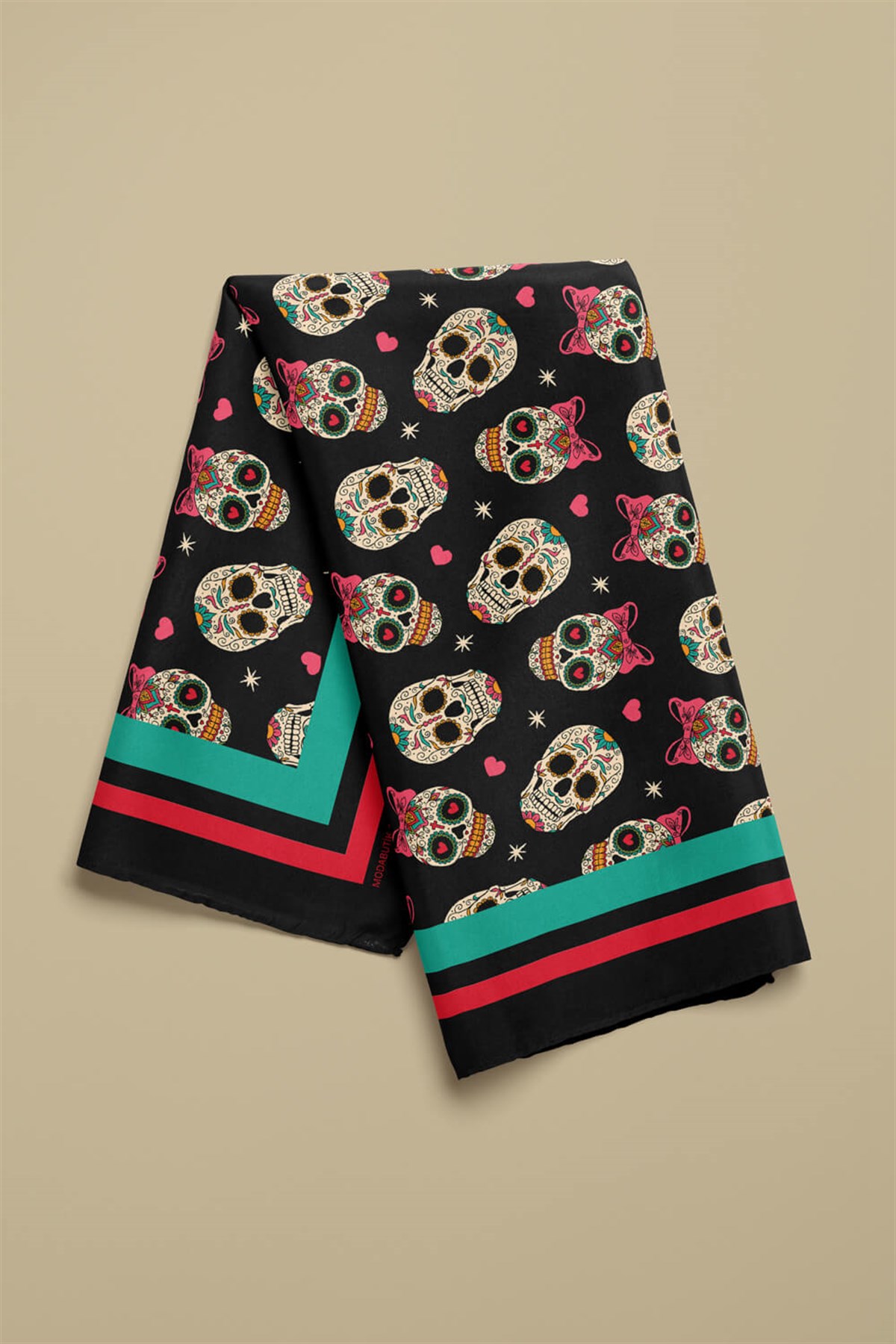 Violla G20 Kadın Kurukafa Desenli 50x50 Bandana HYL DG01389-22