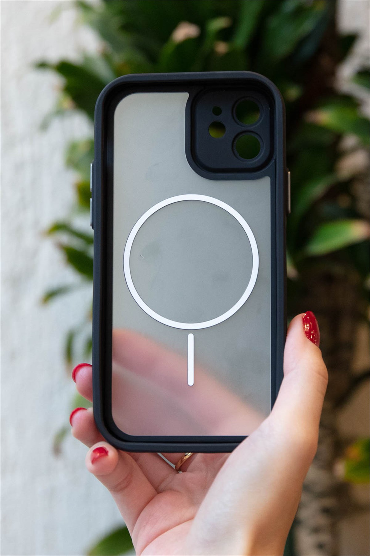 iPhone 12 Kılıf – Kamera Korumalı – MagSafe Uyumlu – Siyah Renk – Mat Silikon Telefon Kılıfı