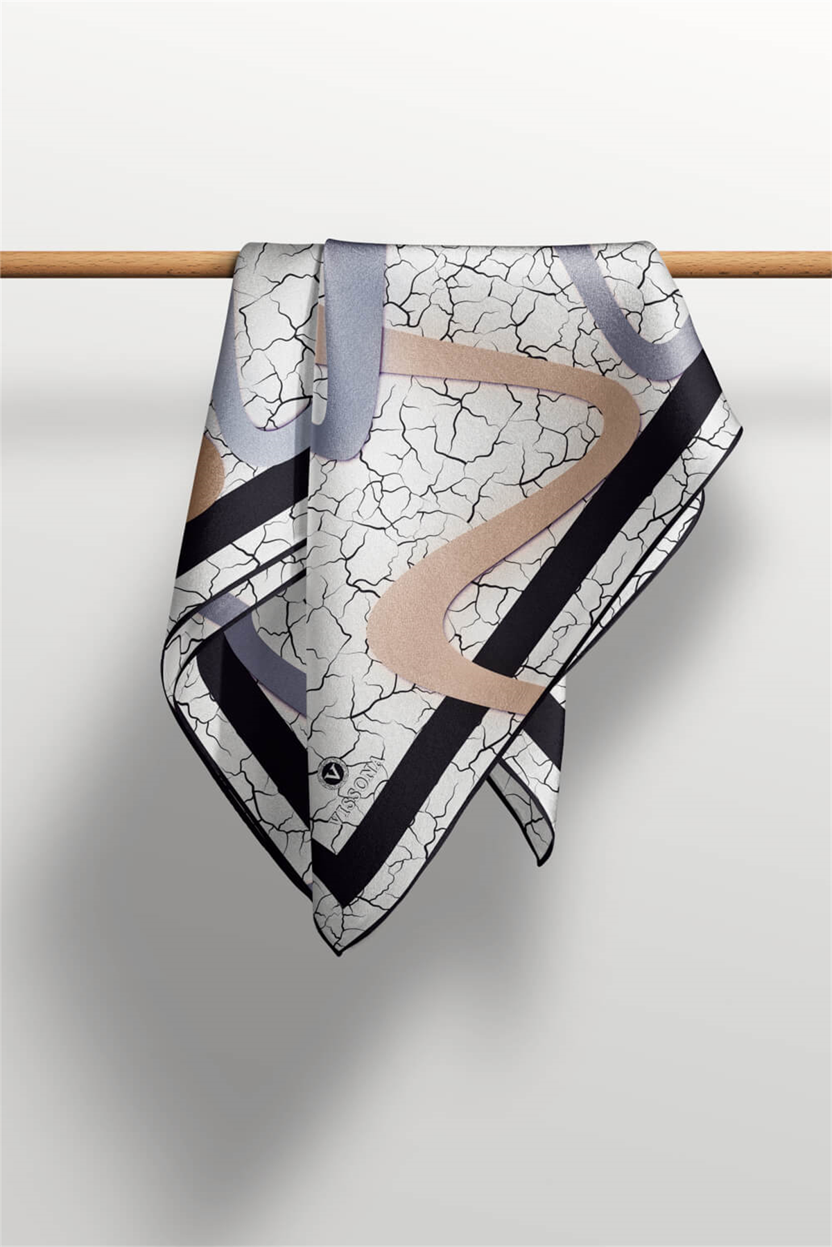 %100 Twill İpek Geometrik Ve Çatlak Desenli Gri - Bej Renkli 90x90 Eşarp Dikim Şekli : El Dikişi