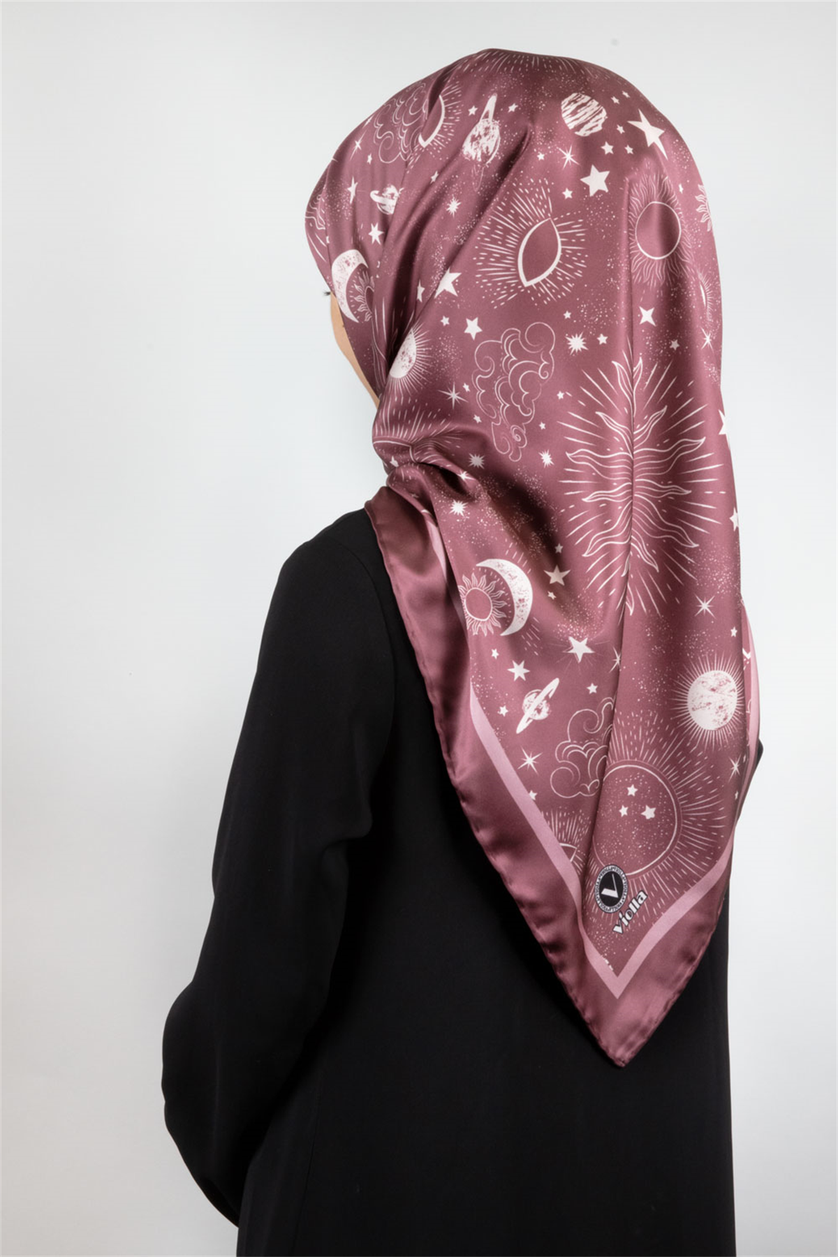 Twill Galaksi Desenli Gül Kurusu Renkli 90x90 Eşarp (İpek İçermez) Dikim Şekli : El Dikişi