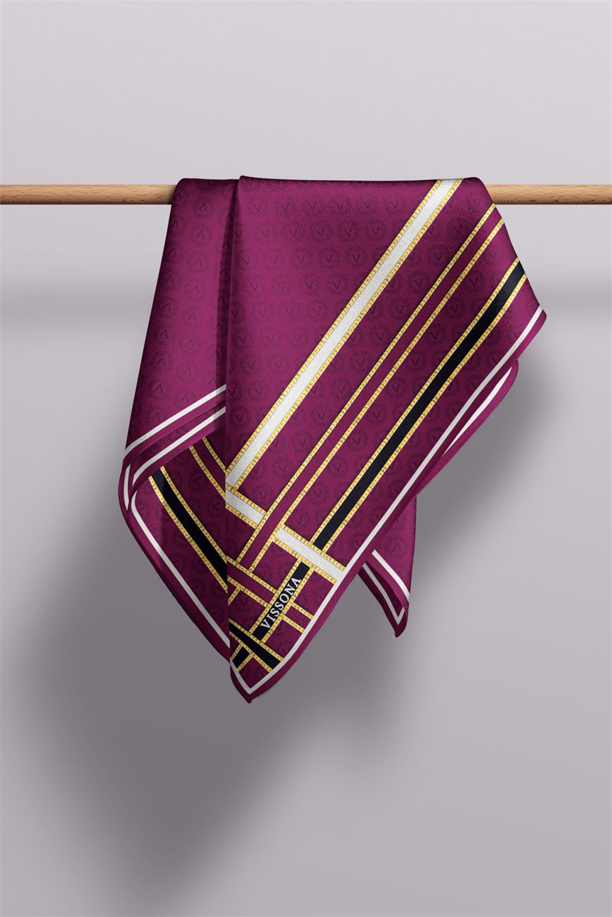 %100 Twill İpek Monogram Desenli Mürdüm - Siyah Renkli 90x90 Eşarp Dikim Şekli : El Dikişi