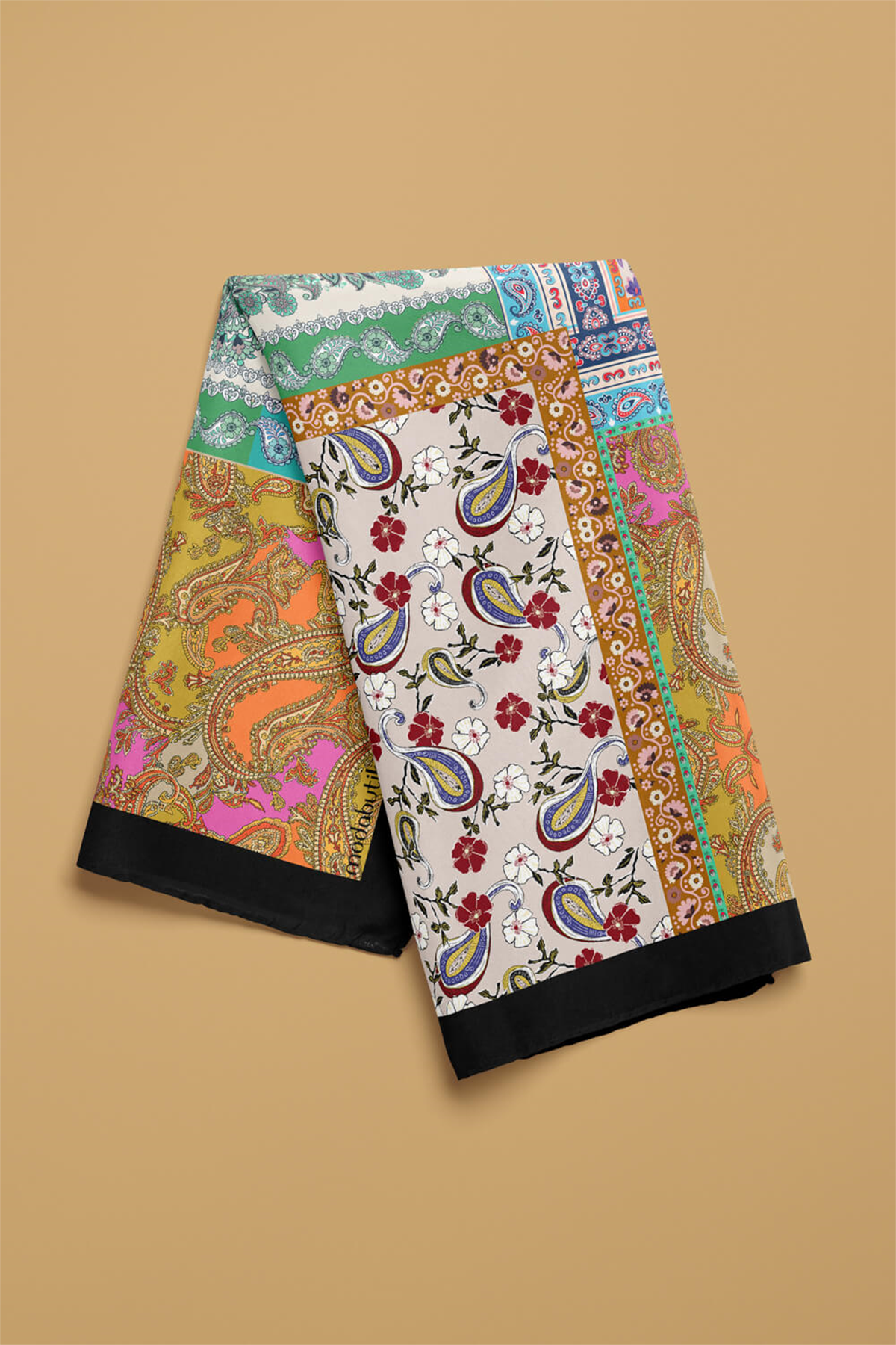 G68 Kadın Mor Beyaz Etnik Desenli 55x55 Bandana
