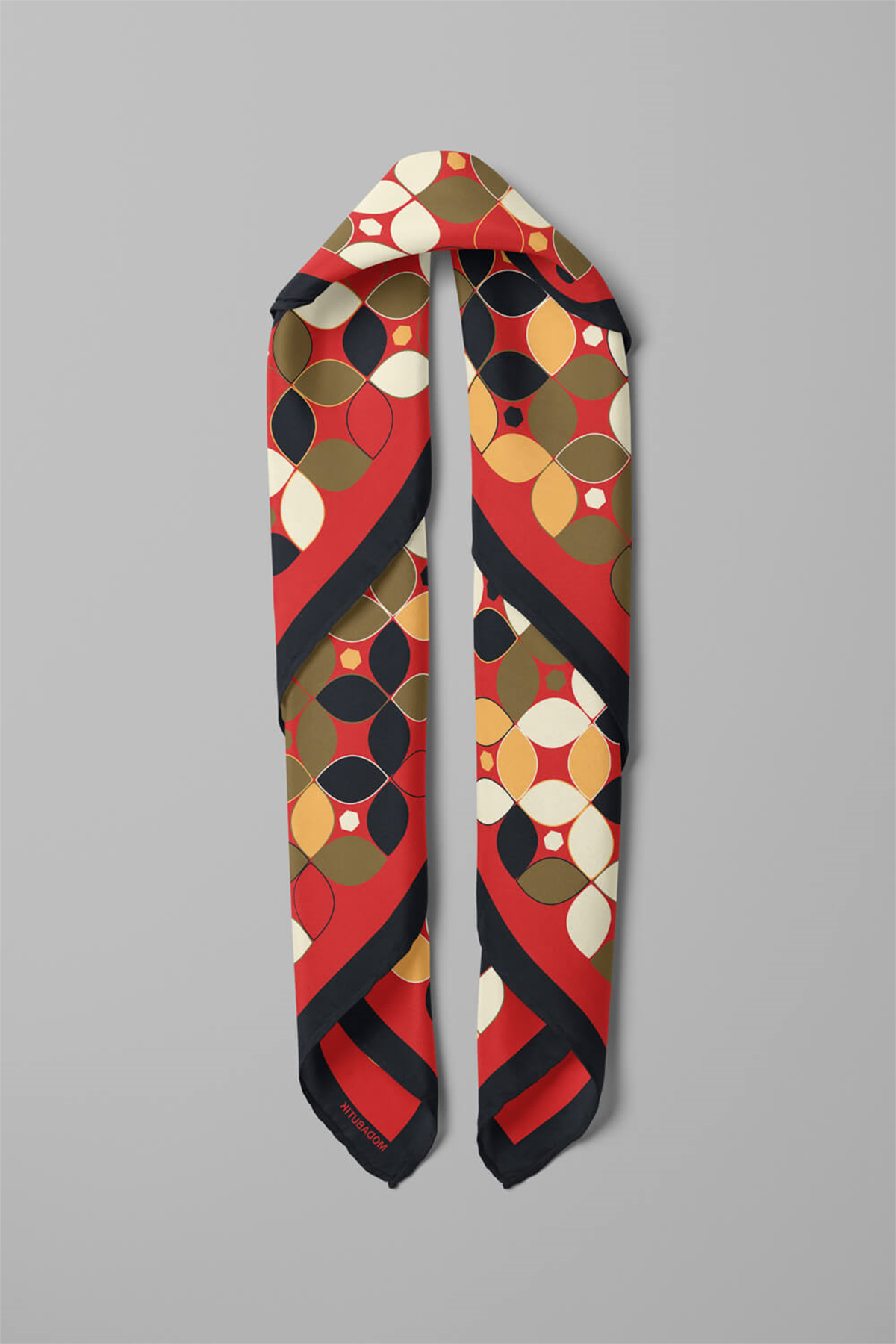 C120 Kadın Kırmızı  Sarmal Yaprak Desenli 50x50 Bandana HYL DG0747-22