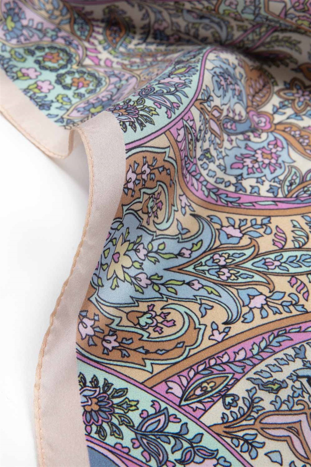 %100 İpek Etnik Desenli Somon Renkli 92x210 Şal