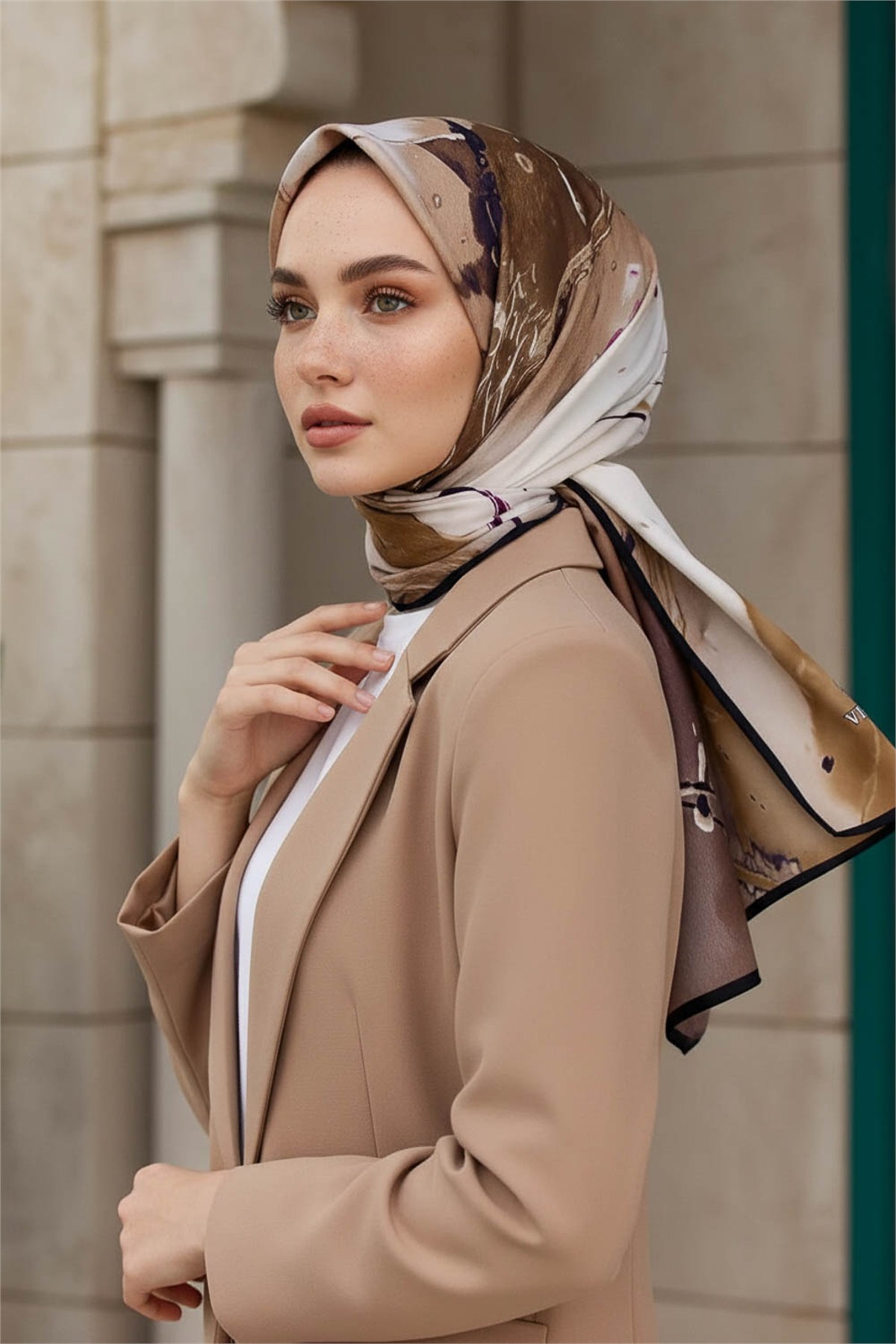 KREP BATİK DESENLİ SÜTLÜ KAHVE - MÜRDÜM RENKLİ 75X195 KIRIŞMAZ ŞAL